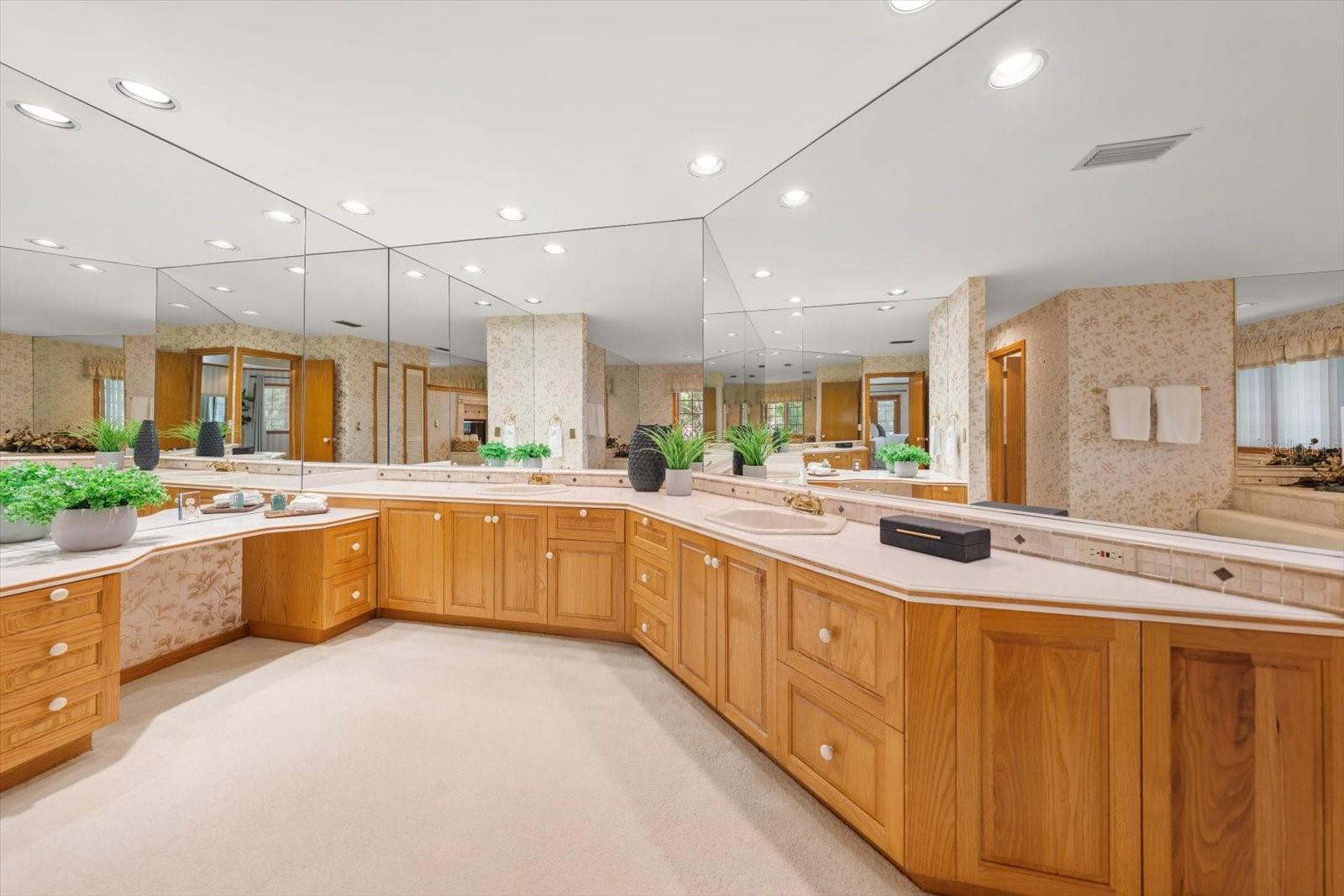 220 HARBOR VIEW LN — photo 44