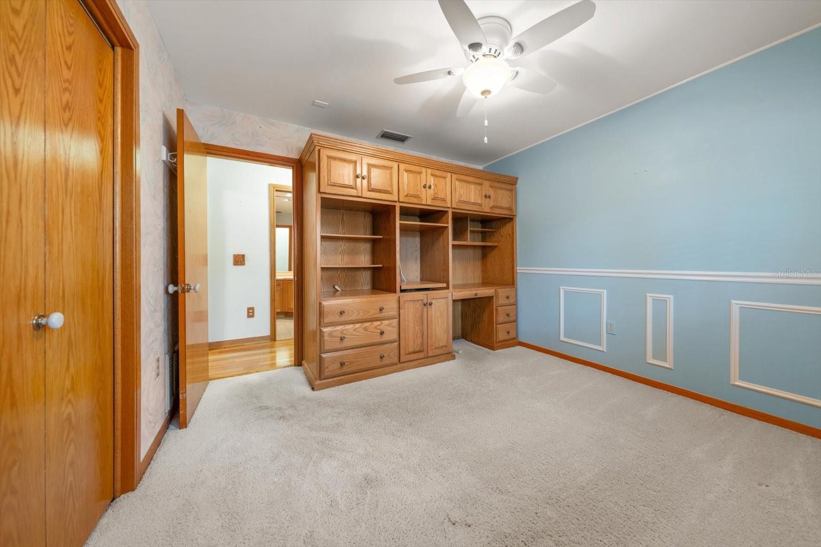 220 HARBOR VIEW LN — photo 64