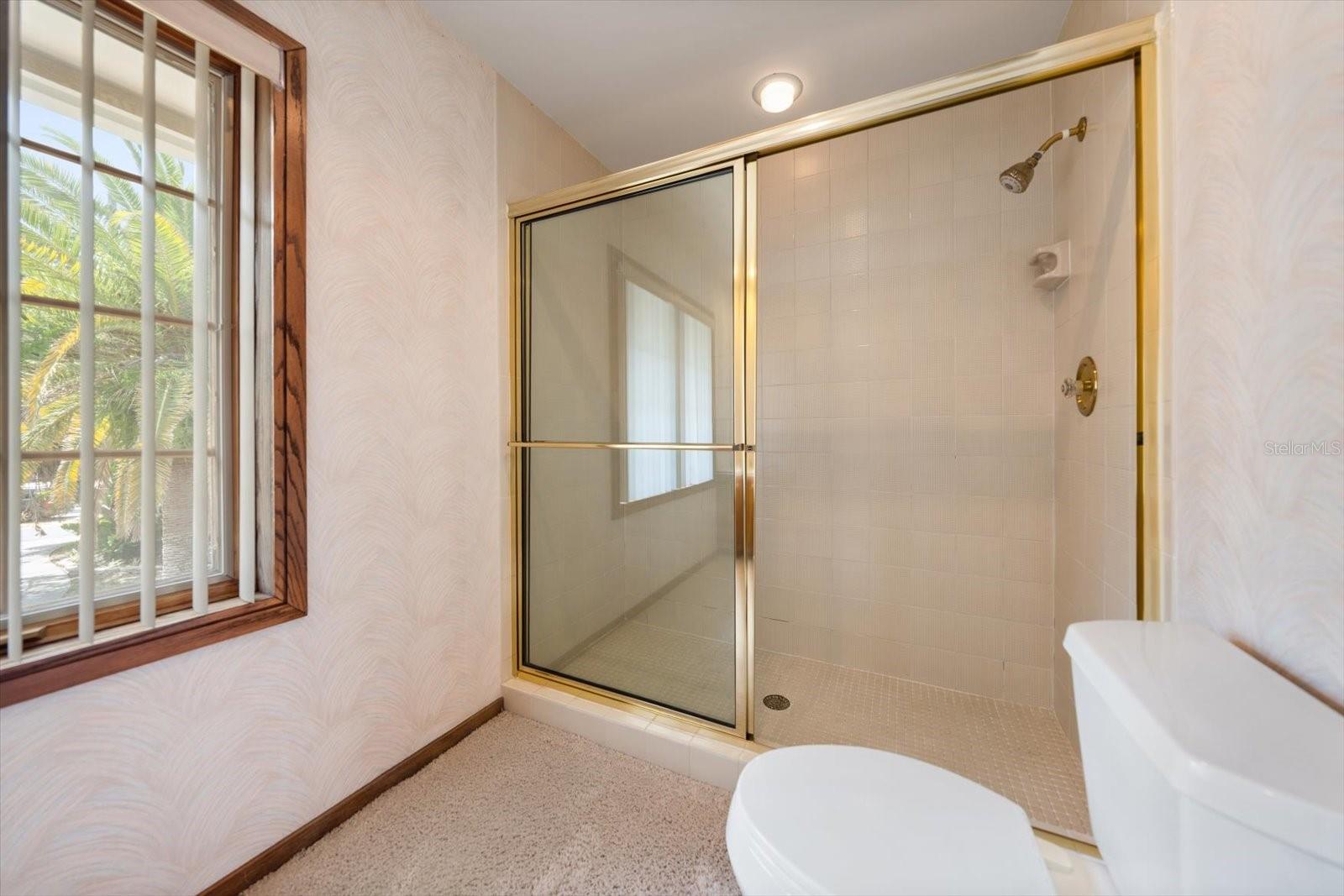 220 HARBOR VIEW LN — photo 53