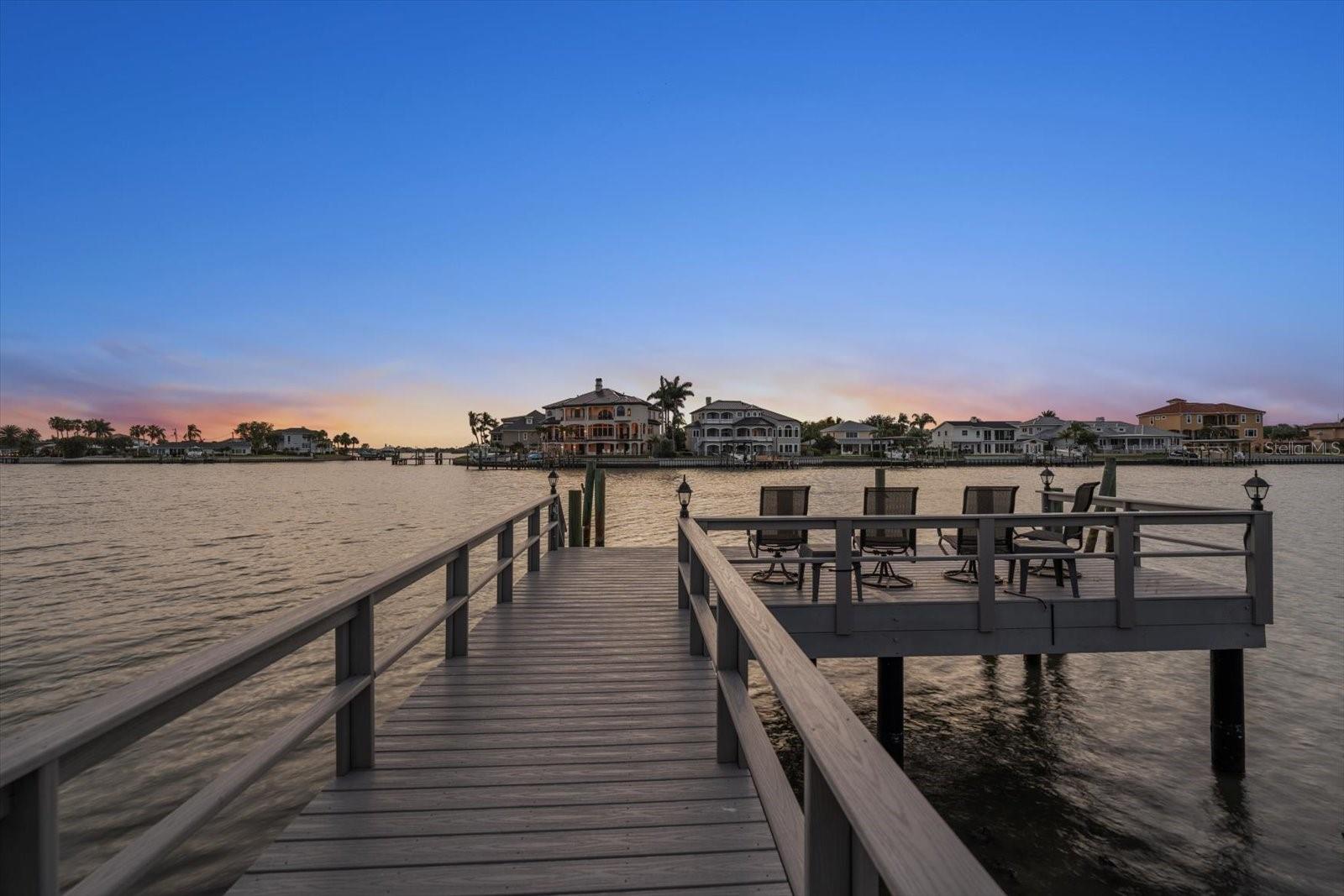 220 HARBOR VIEW LN — photo 81