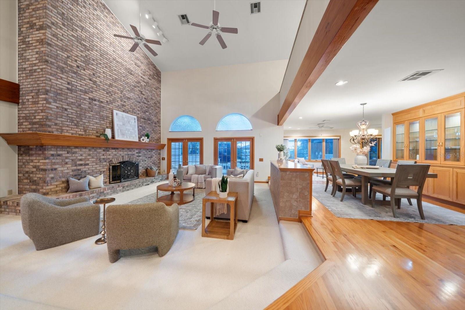 220 HARBOR VIEW LN — photo 10