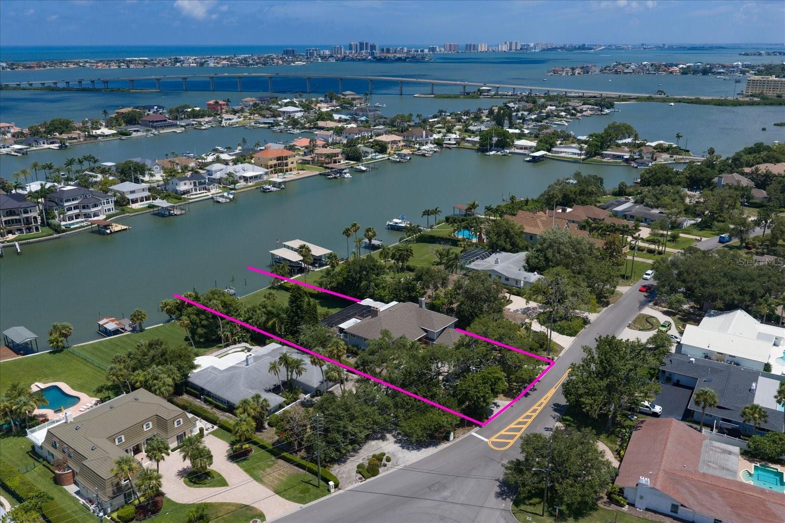220 HARBOR VIEW LN — photo 3