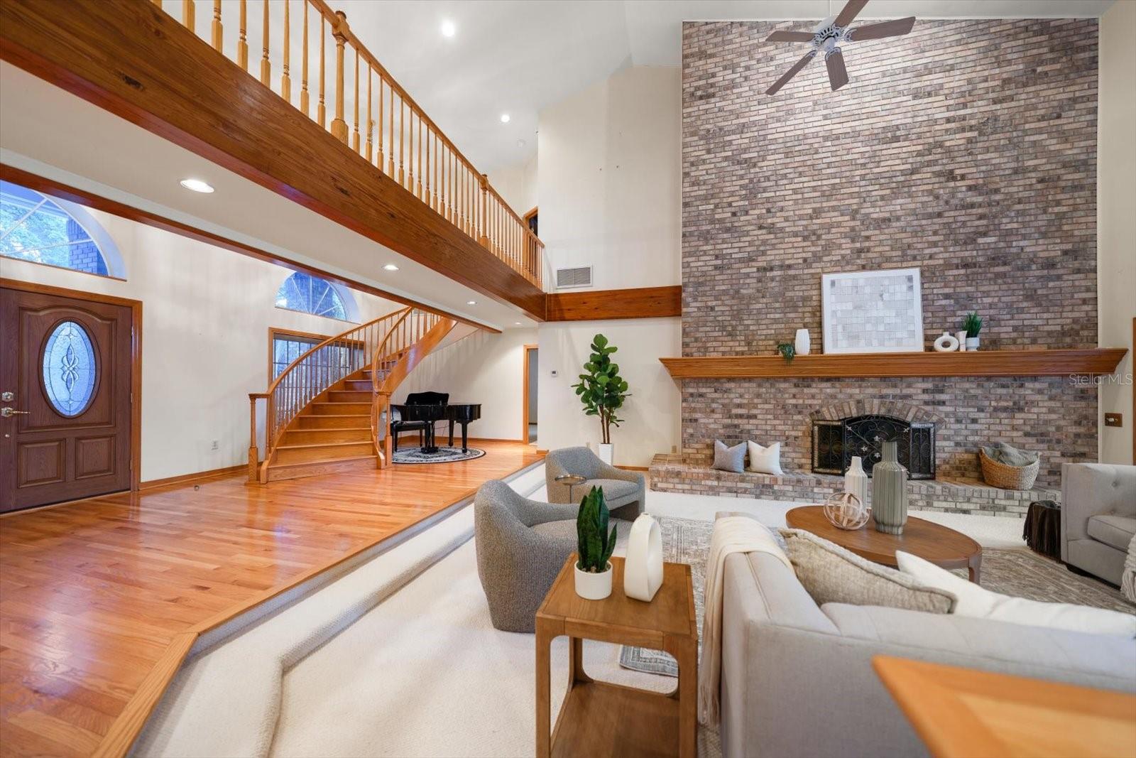 220 HARBOR VIEW LN — photo 6