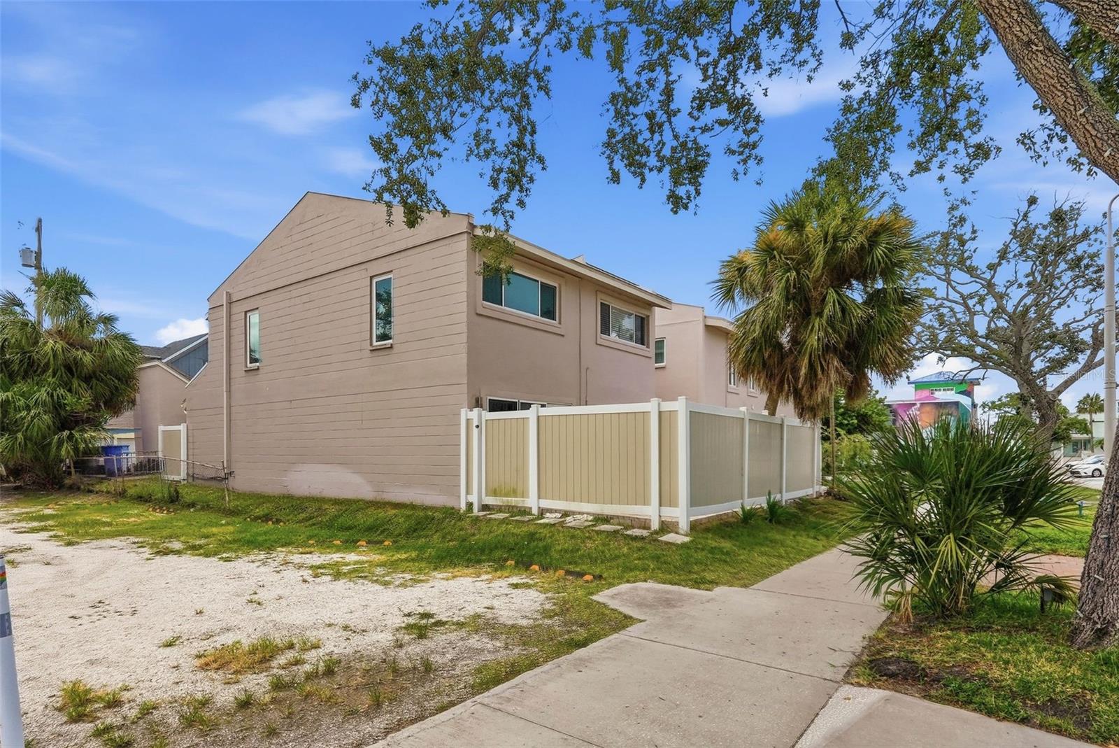 3120 BEACH BLVD S #1 — photo 33