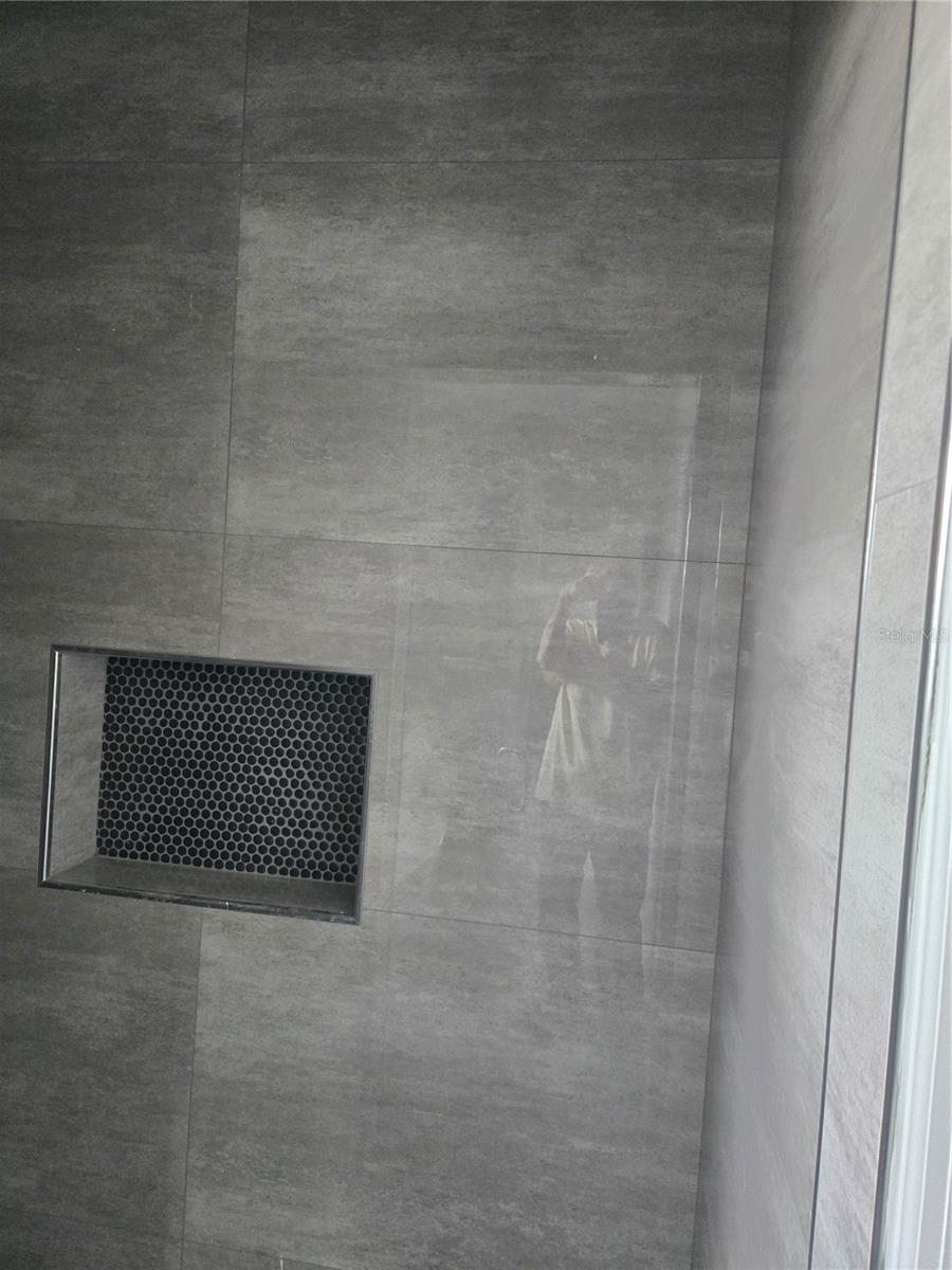 704 E ORCHID AVE — photo 5