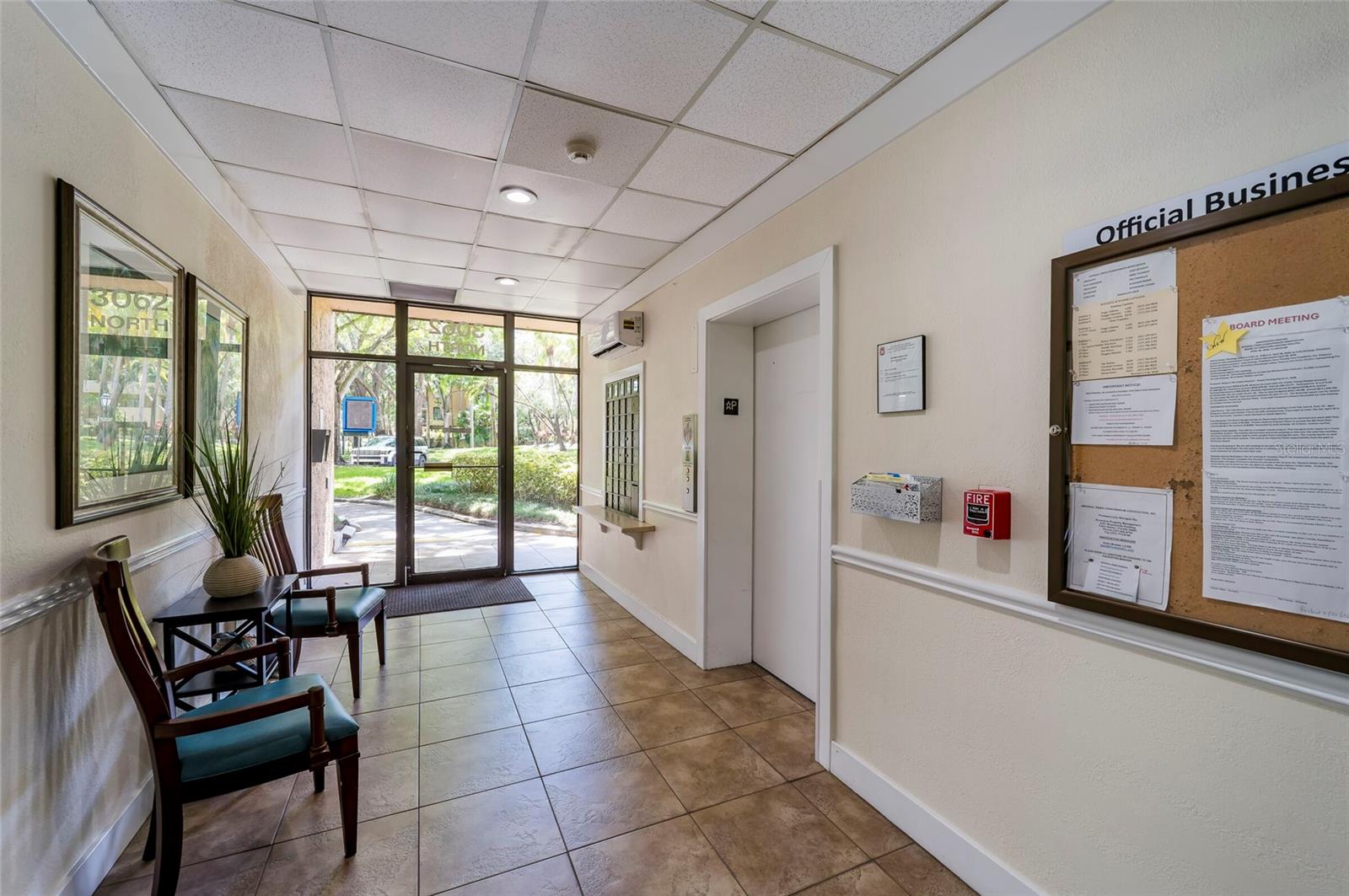 3062 EASTLAND BLVD #406 — photo 32