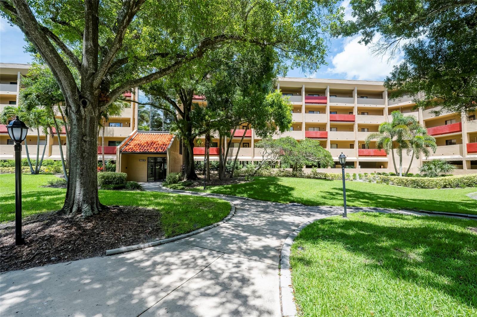 3062 EASTLAND BLVD #406 — photo 4