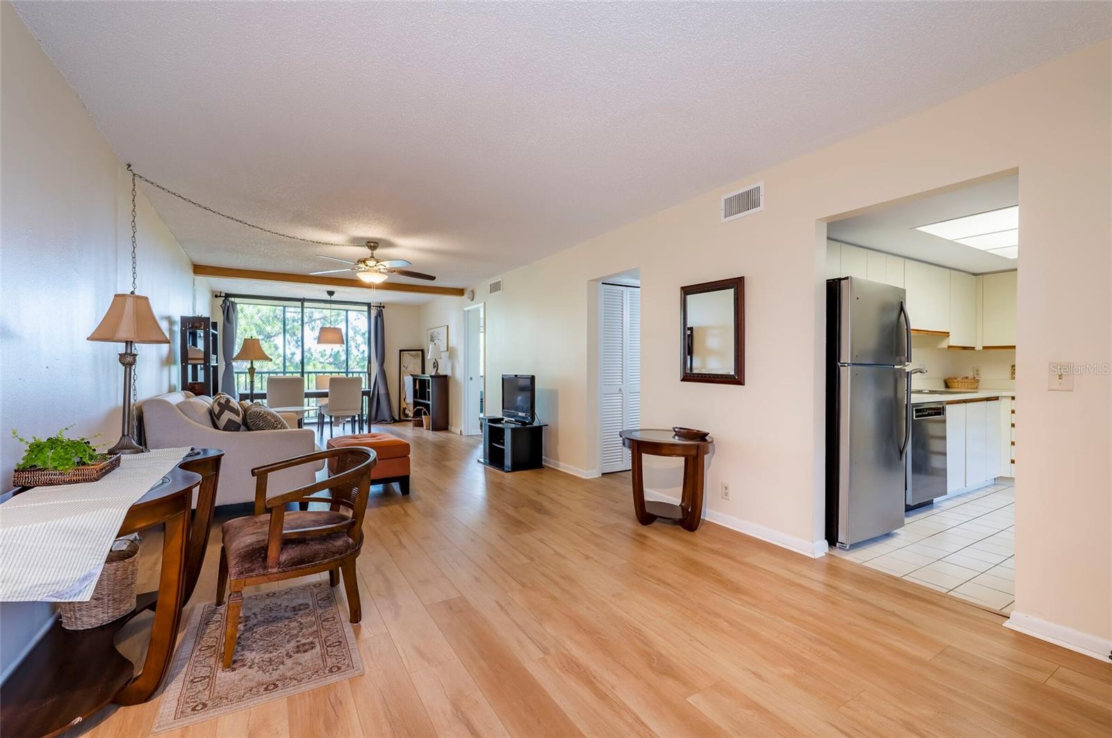 3062 EASTLAND BLVD #406 — photo 9
