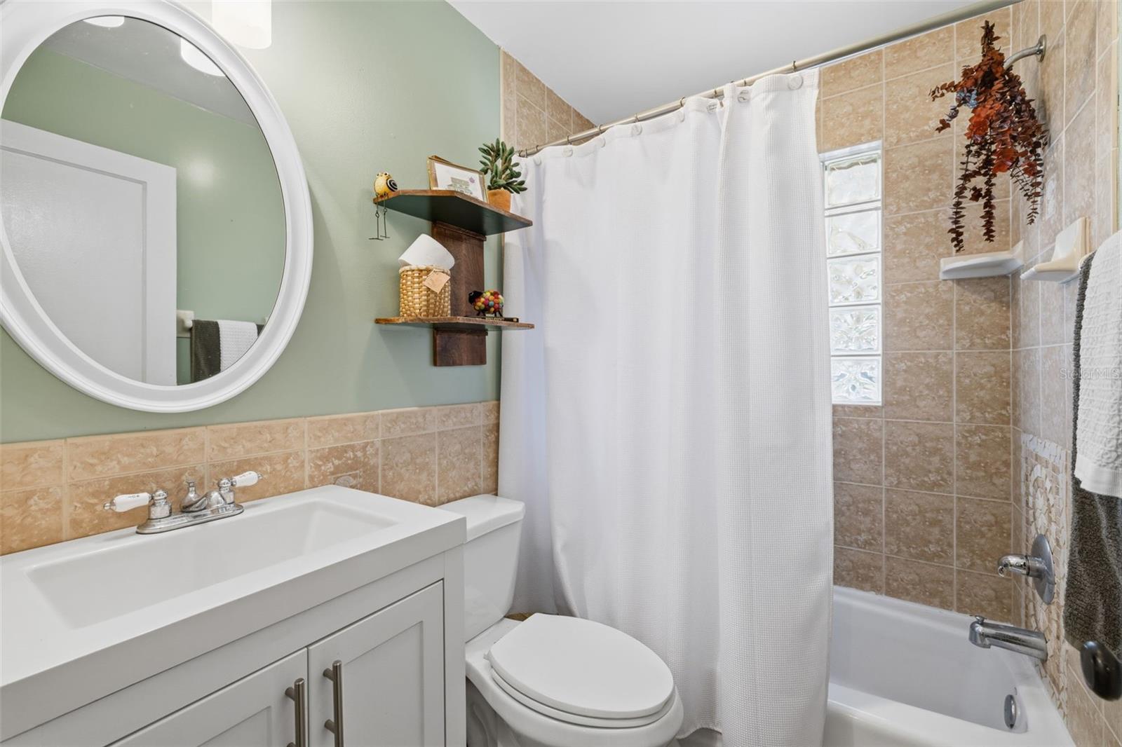 1423 E HENRY AVE — photo 15