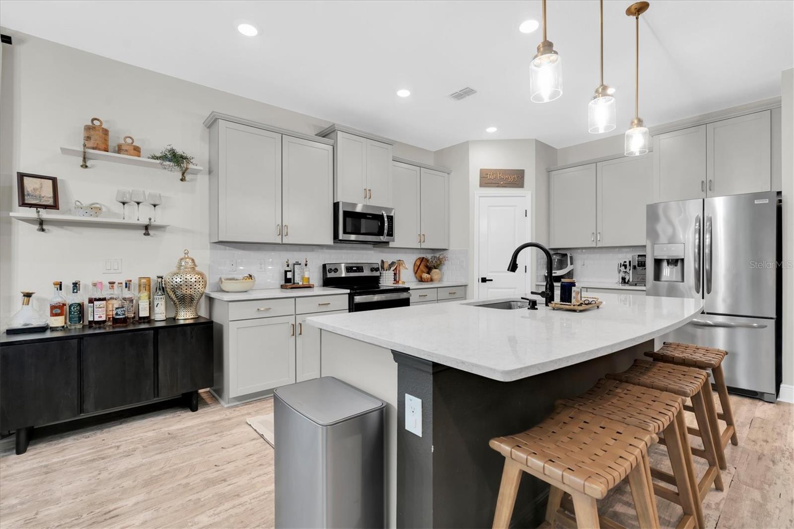 8110 PRAISE DR — photo 17