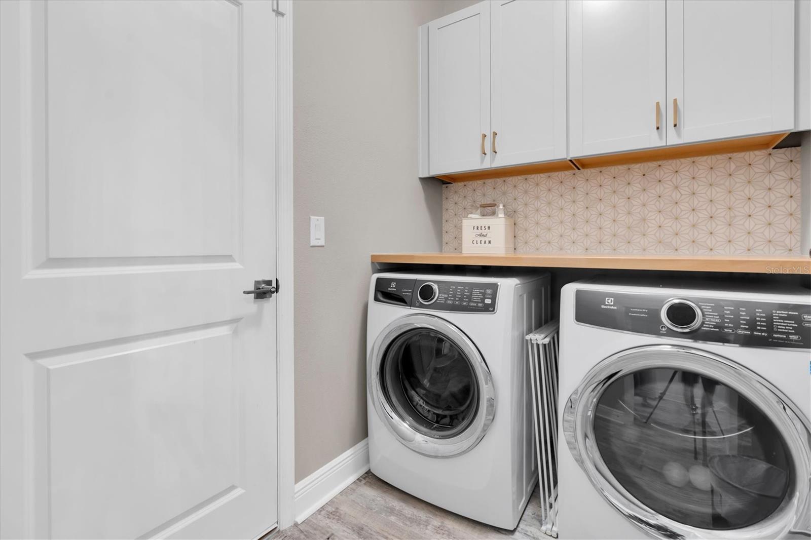 8110 PRAISE DR — photo 28