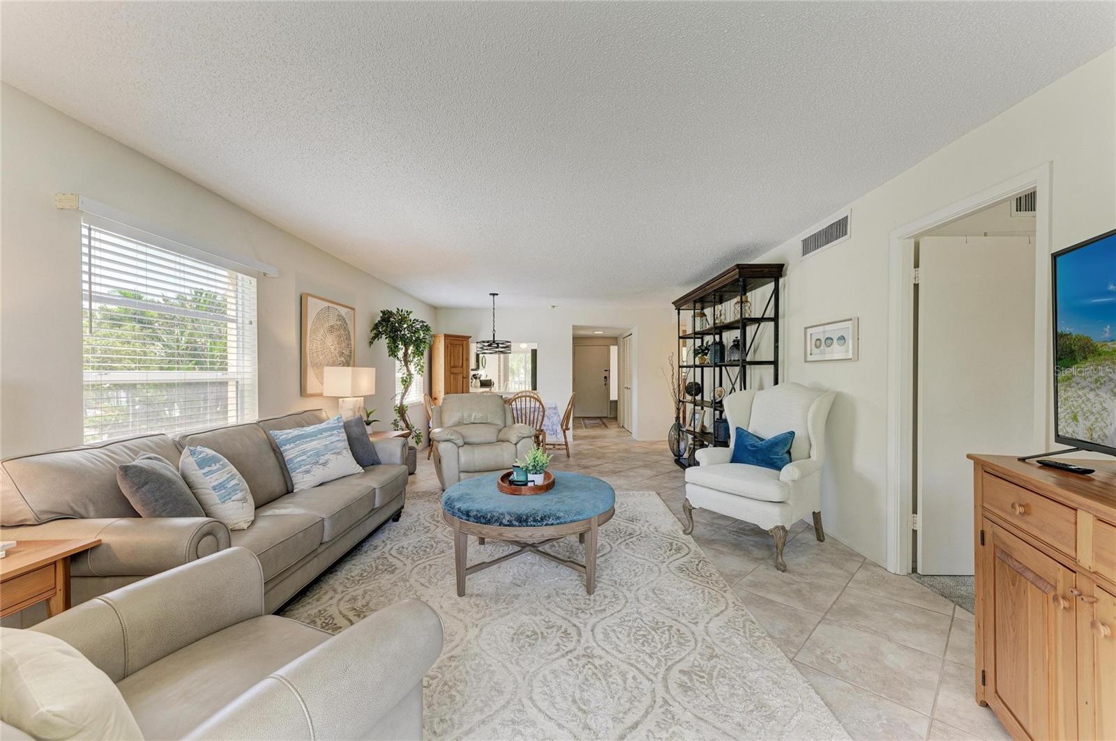 8625 MIDNIGHT PASS RD #208B — photo 18