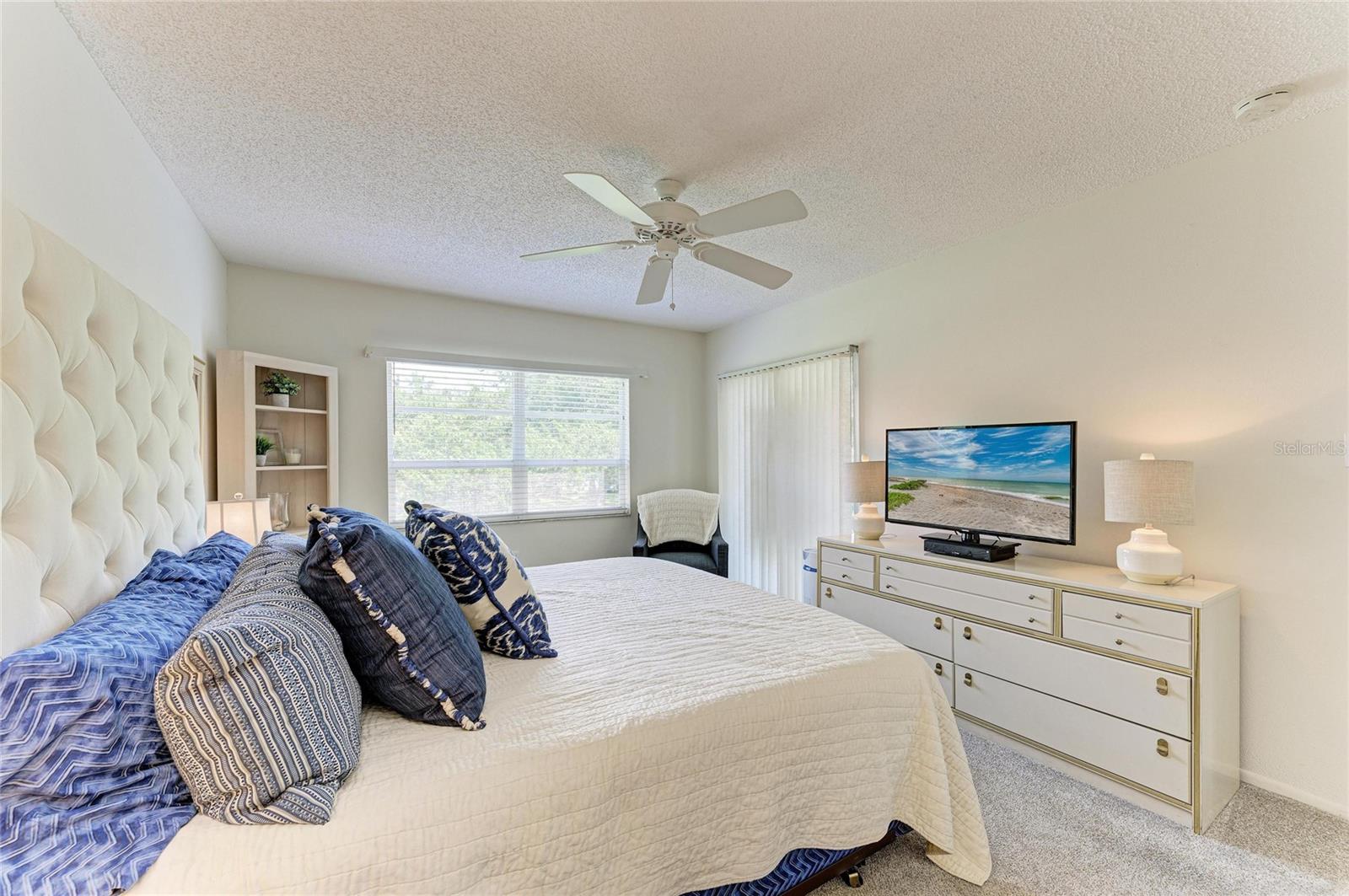 8625 MIDNIGHT PASS RD #208B — photo 27