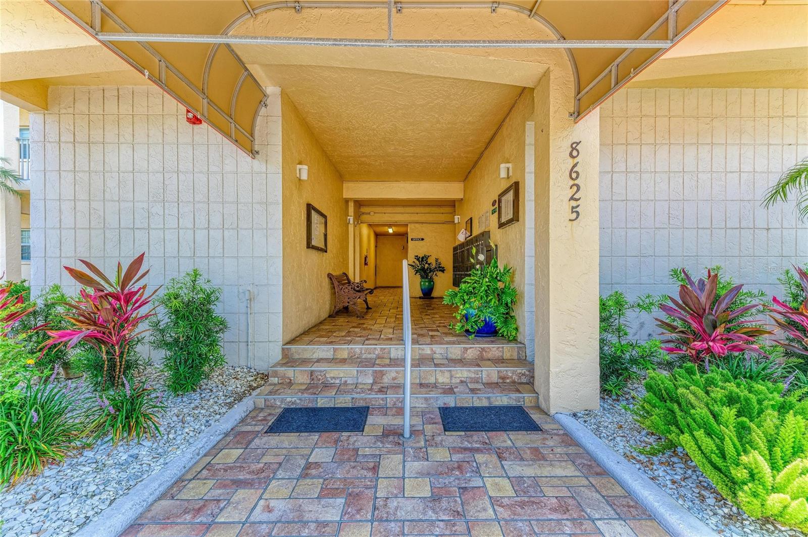 8625 MIDNIGHT PASS RD #208B — photo 3