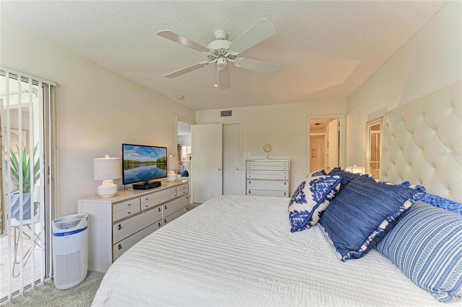 8625 MIDNIGHT PASS RD #208B — photo 29