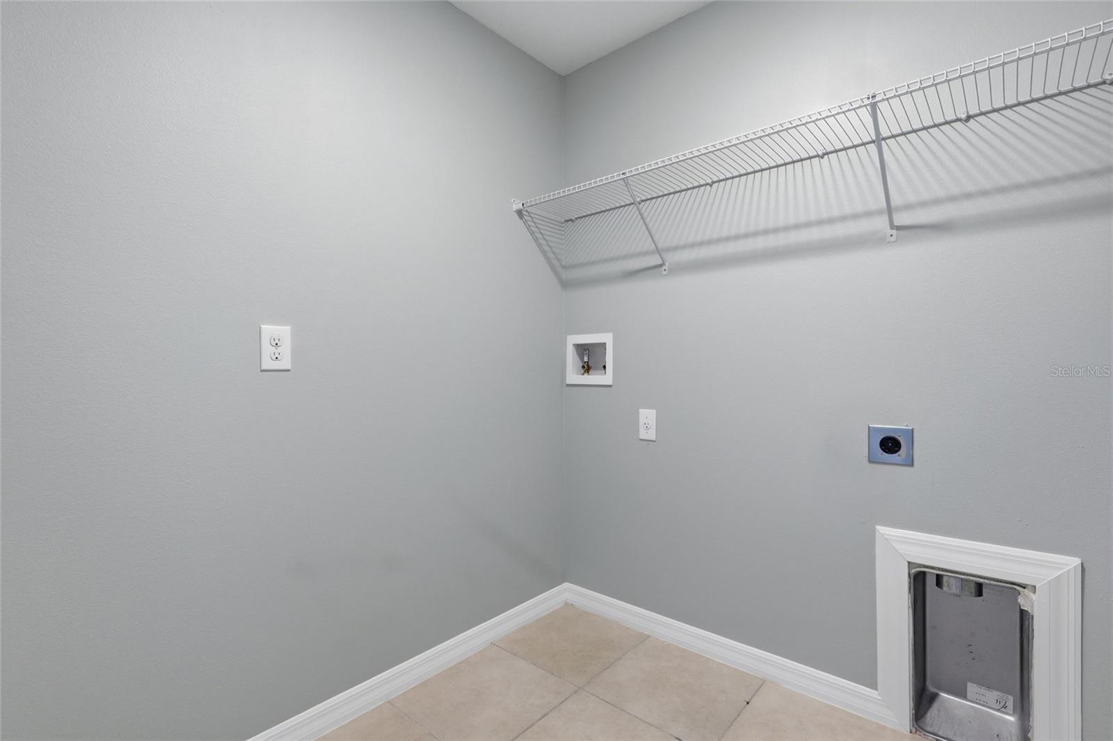 17237 WHITE MANGROVE DR — photo 35