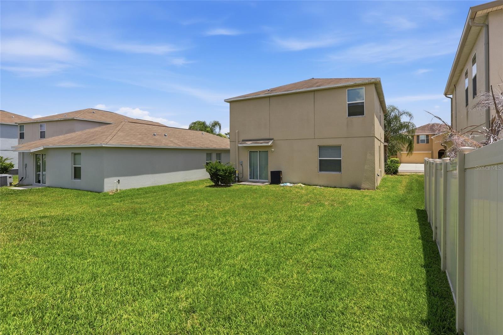 17237 WHITE MANGROVE DR — photo 15