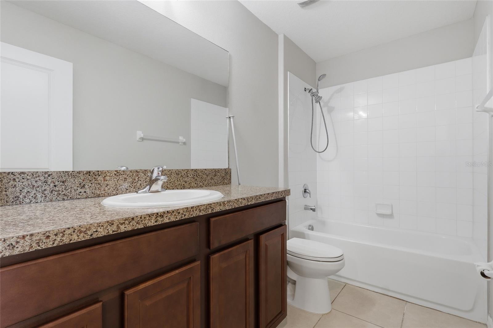 17237 WHITE MANGROVE DR — photo 13