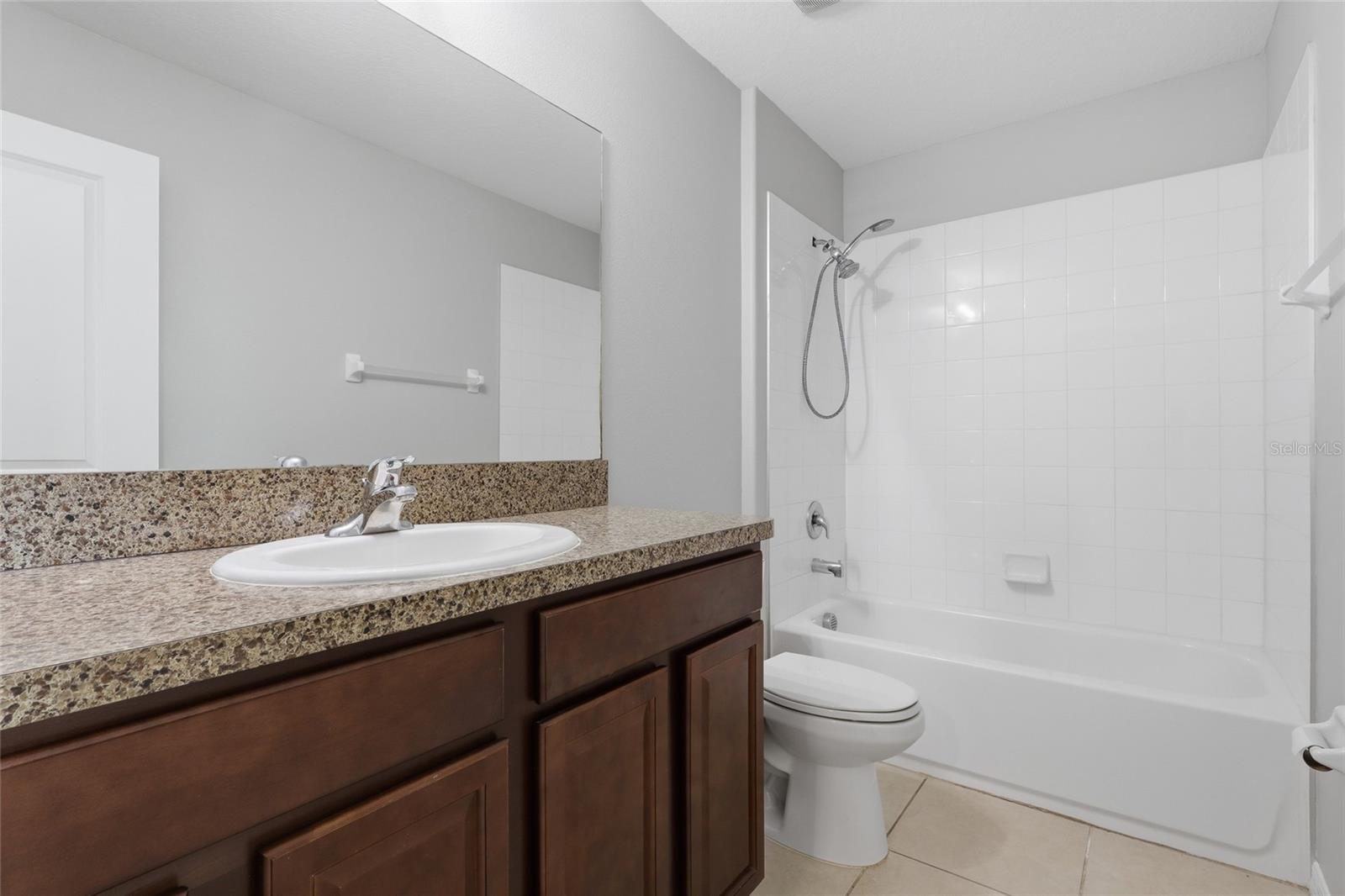 17237 WHITE MANGROVE DR — photo 36