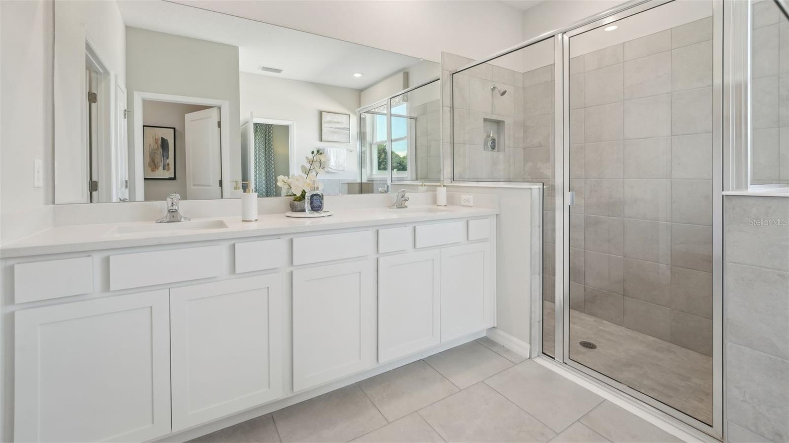 2034 STRATTEN DR — photo 21