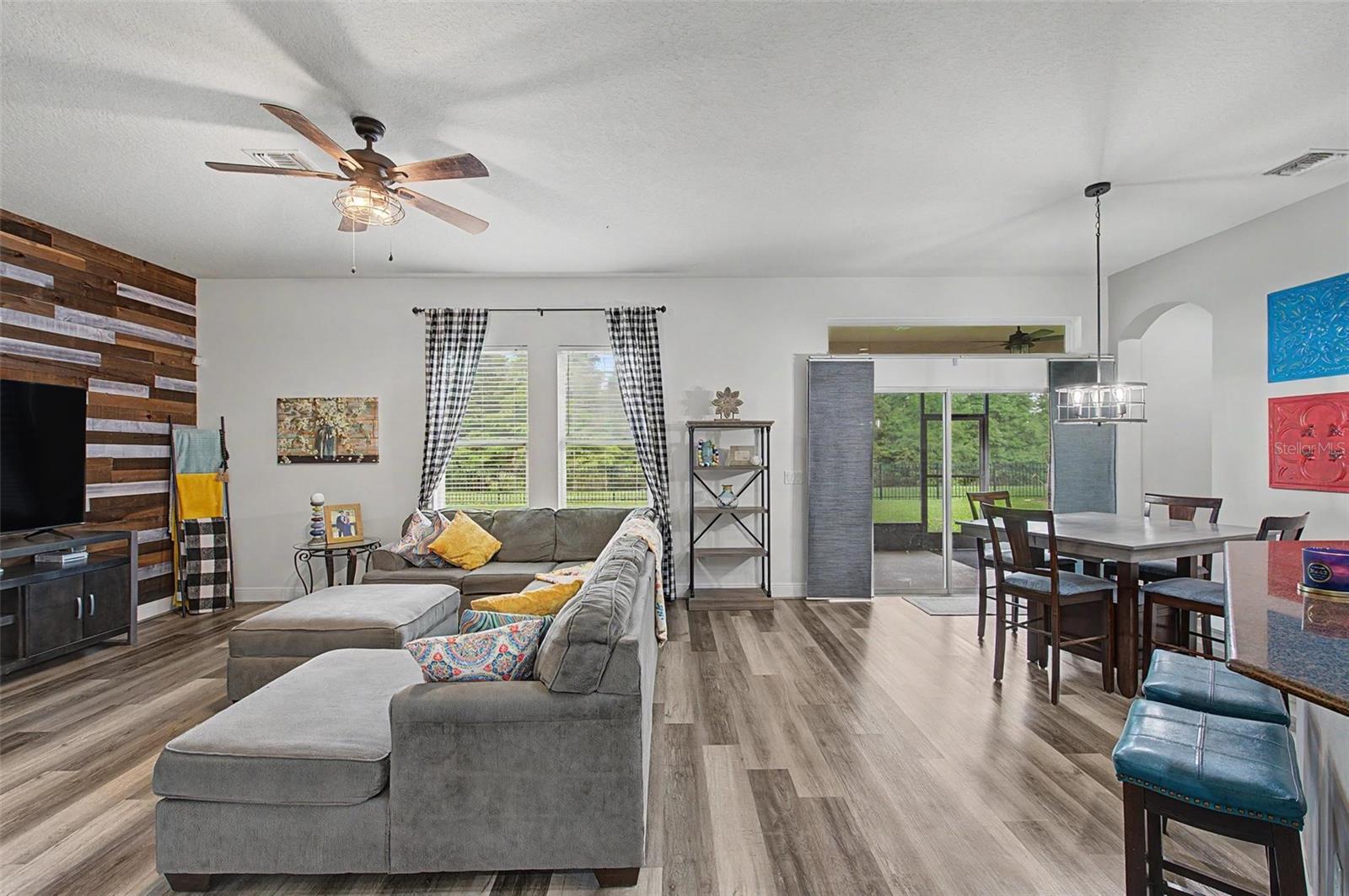 2622 RED FERN DR — photo 22
