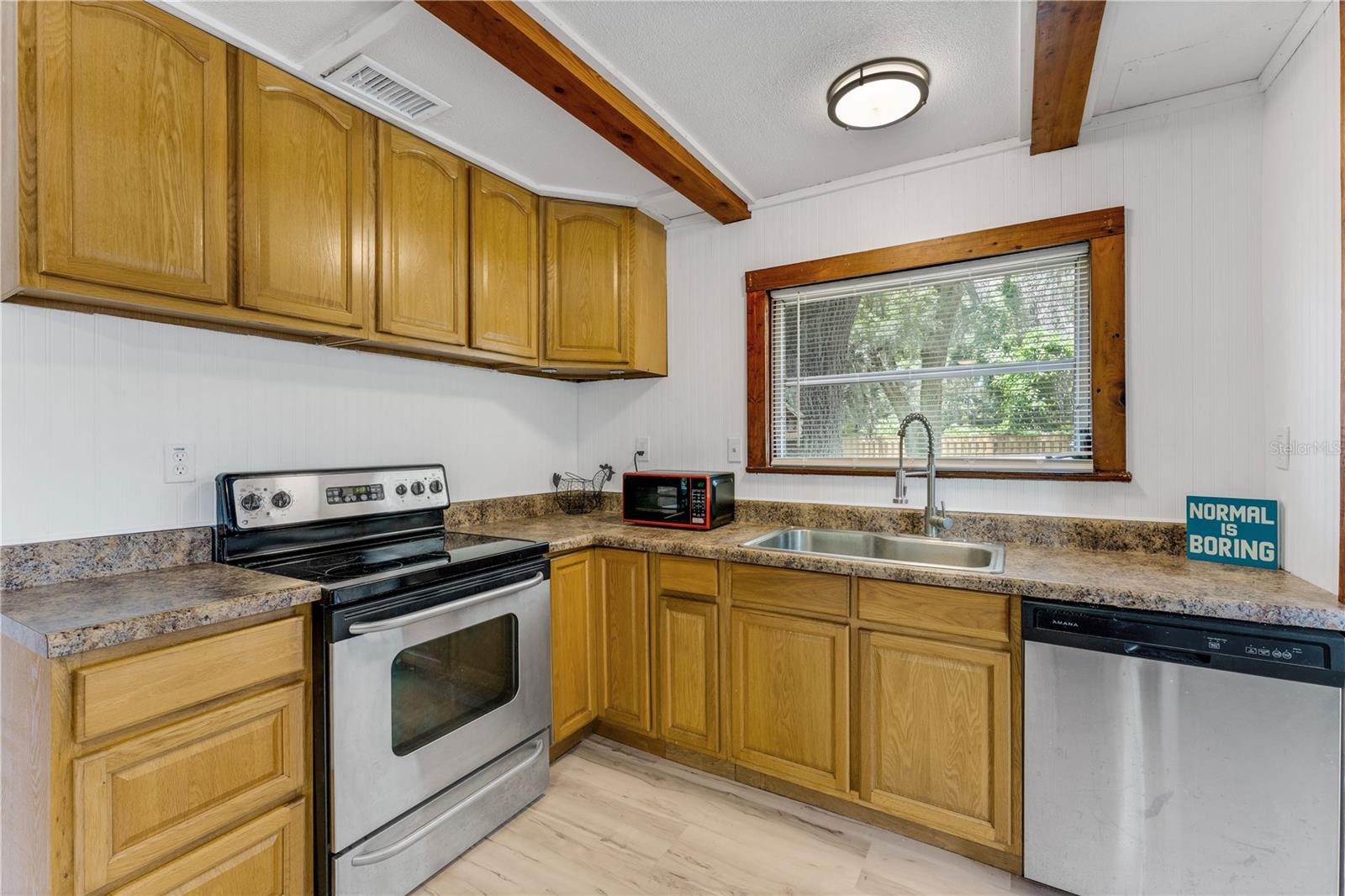 5651 ORANGE GROVE AVE — photo 20