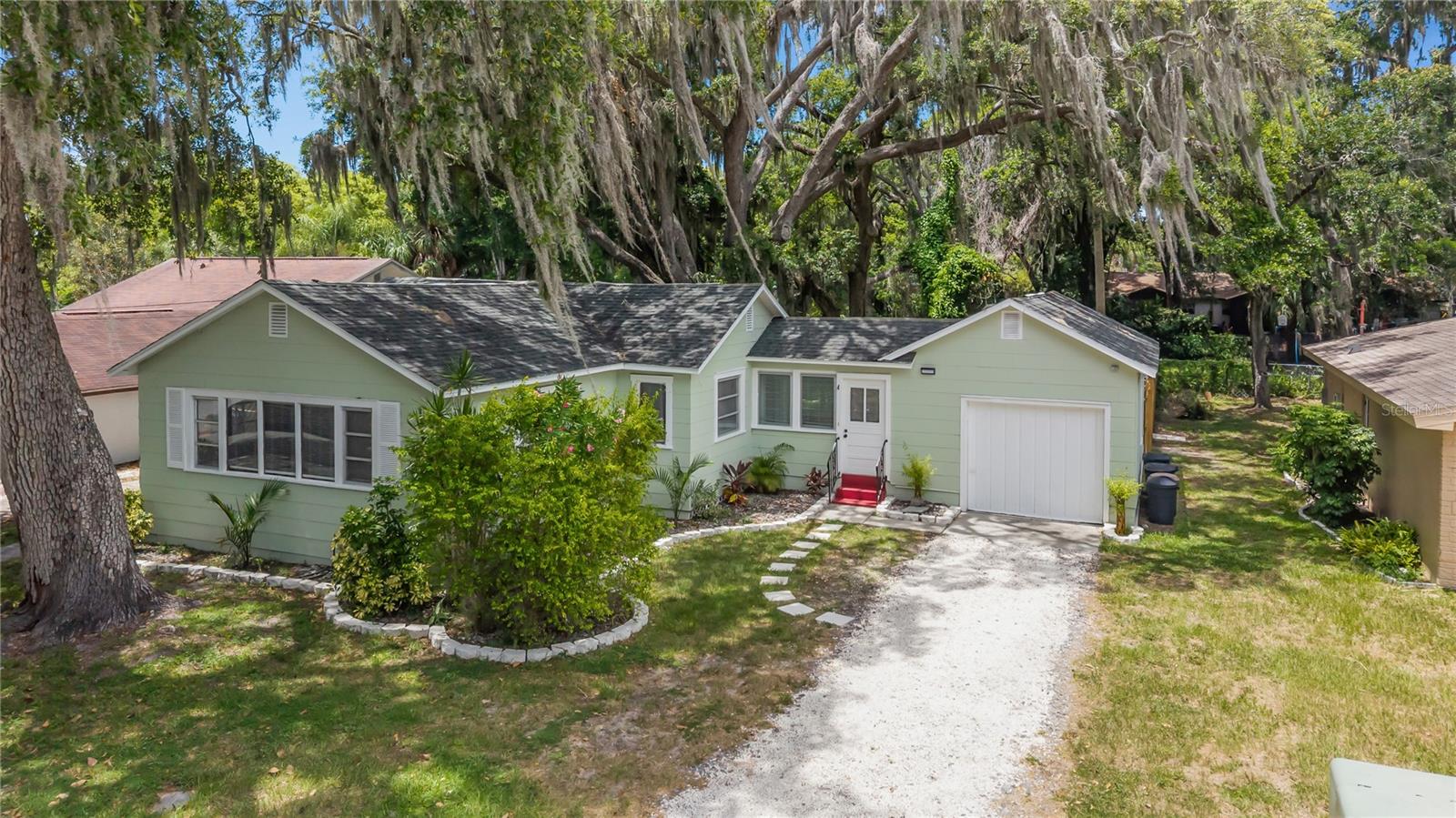 5651 ORANGE GROVE AVE — photo 8