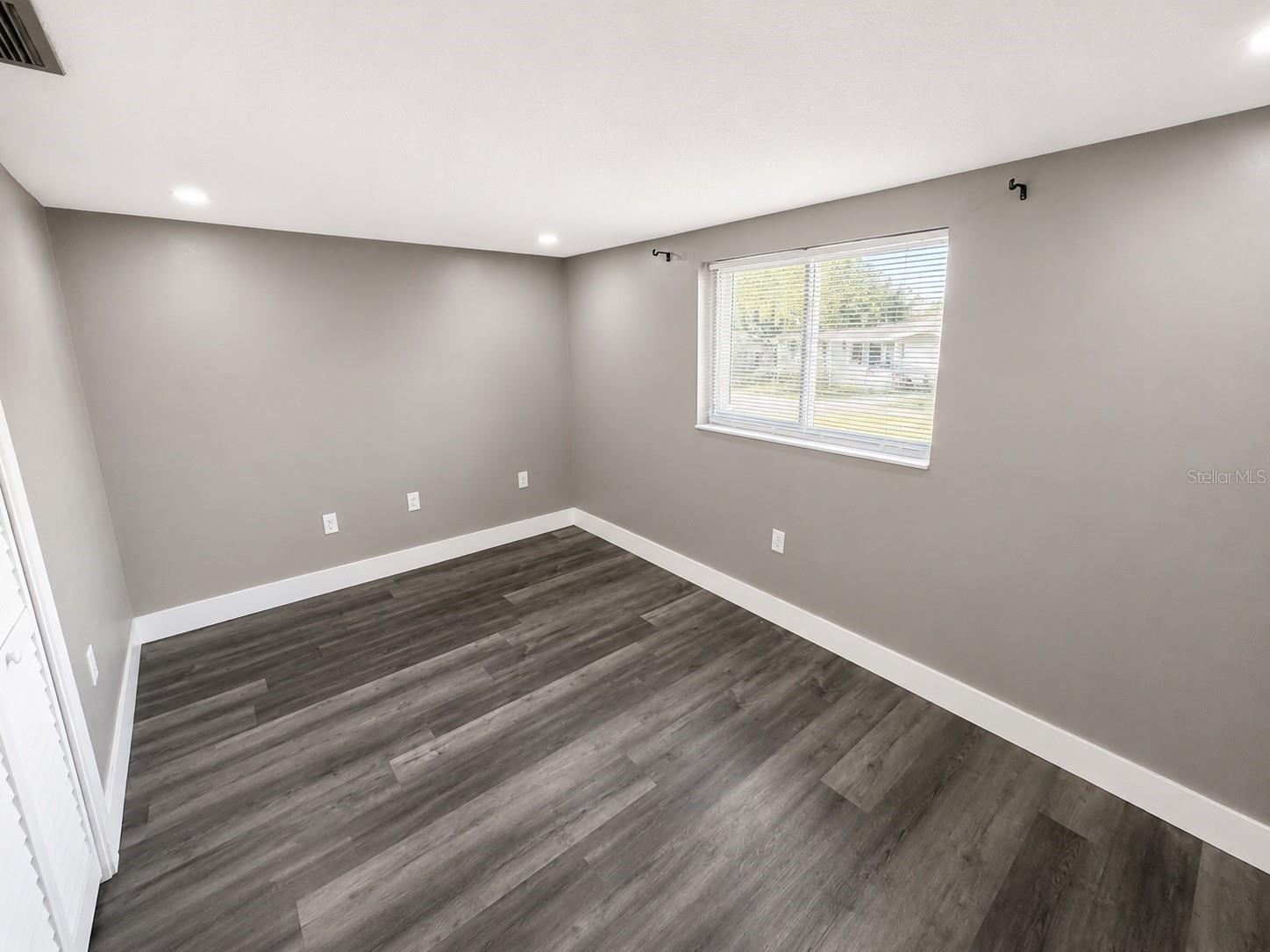 9015 PROSPERITY LN — photo 13
