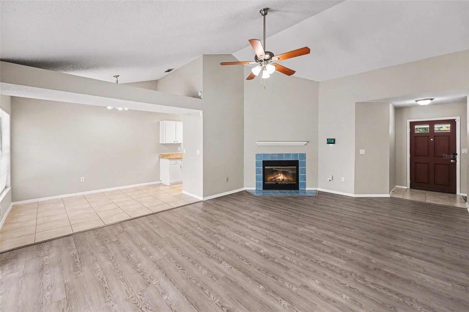 8739 OSAGE DR — photo 3