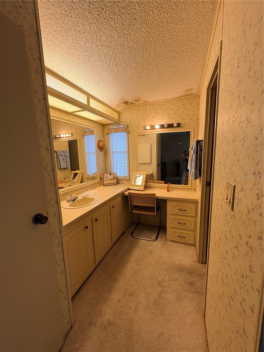 8519 BUCKINGHAM PL — photo 22
