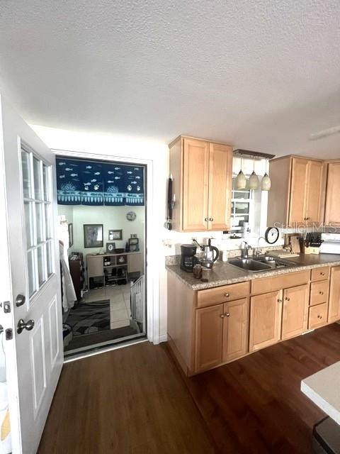 4906 SEA ISLAND AVE — photo 8