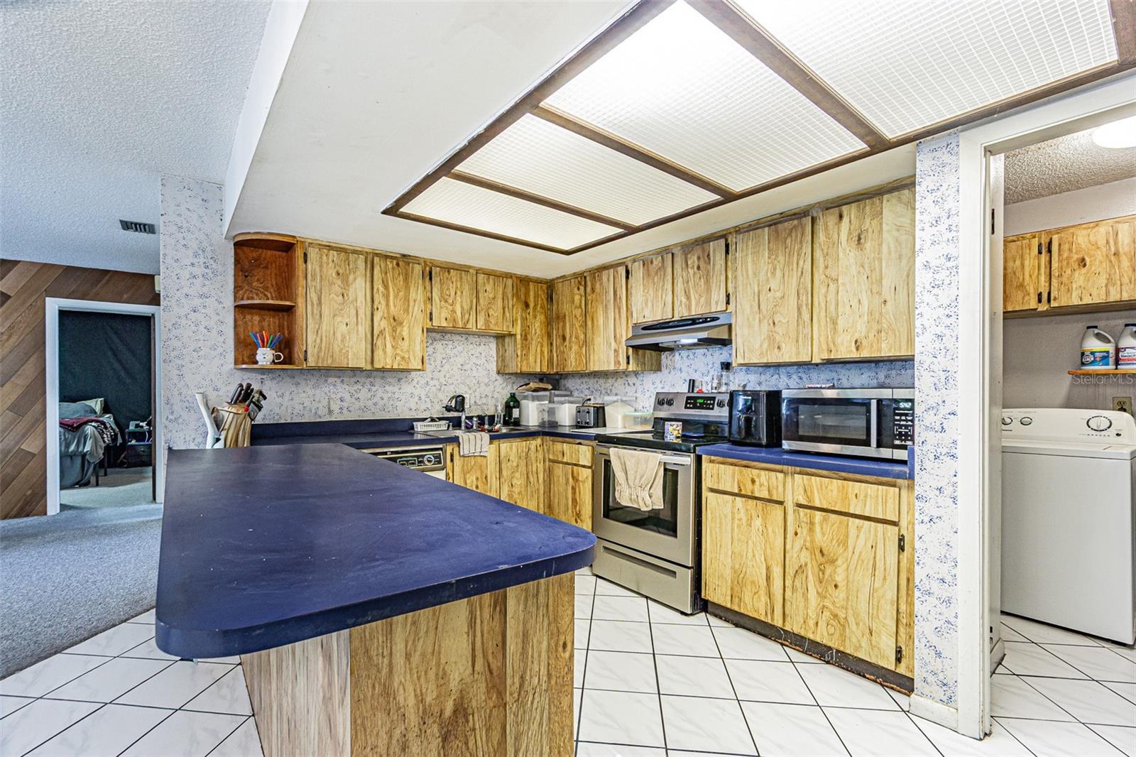 18425 SWAN LAKE DR — photo 21