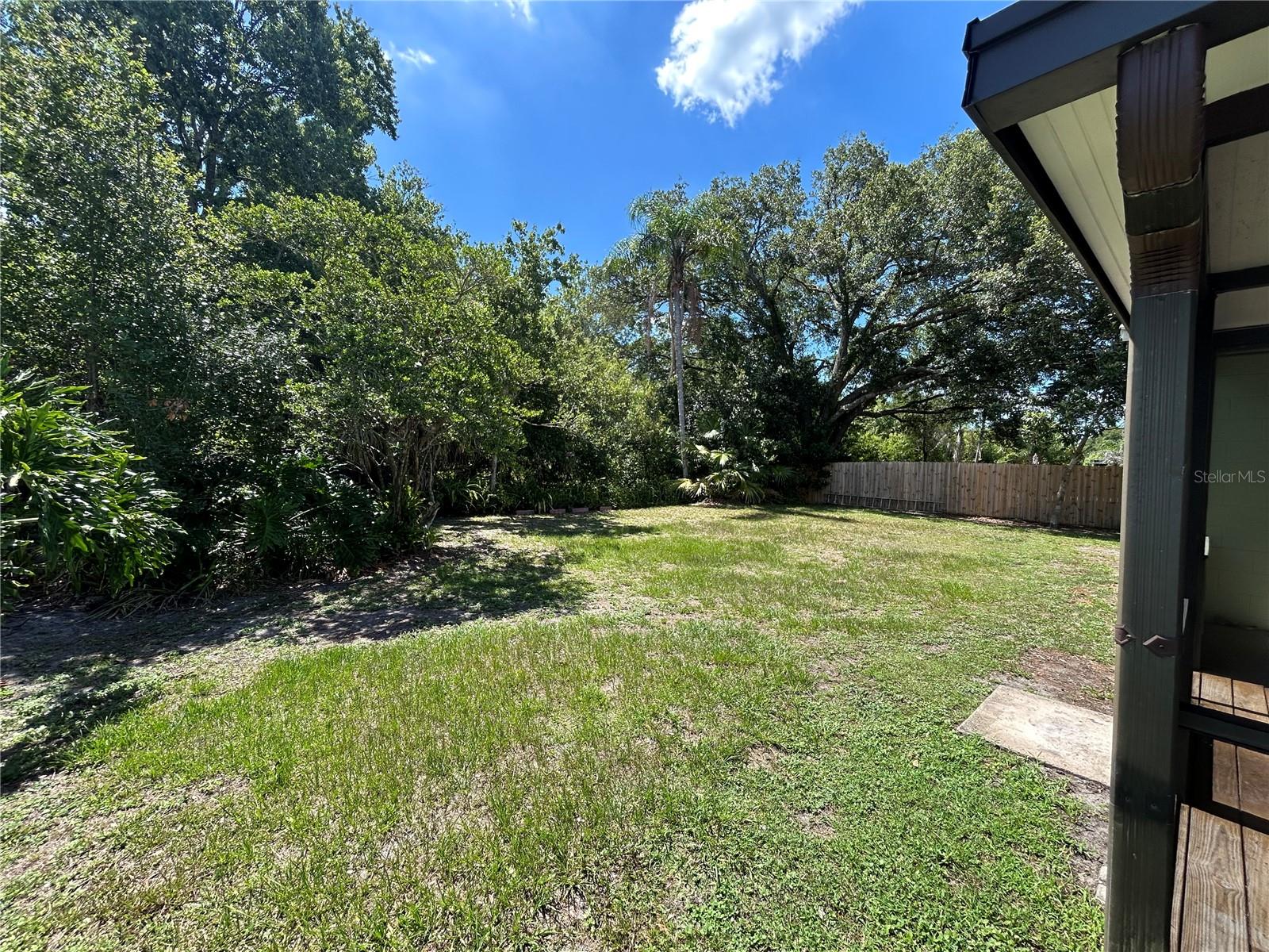 18425 SWAN LAKE DR — photo 53