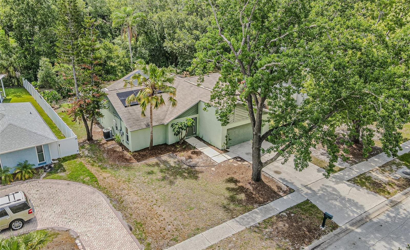 18425 SWAN LAKE DR — photo 11