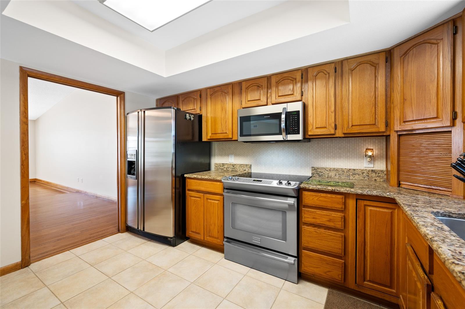 2409 OSPREY AVE — photo 13