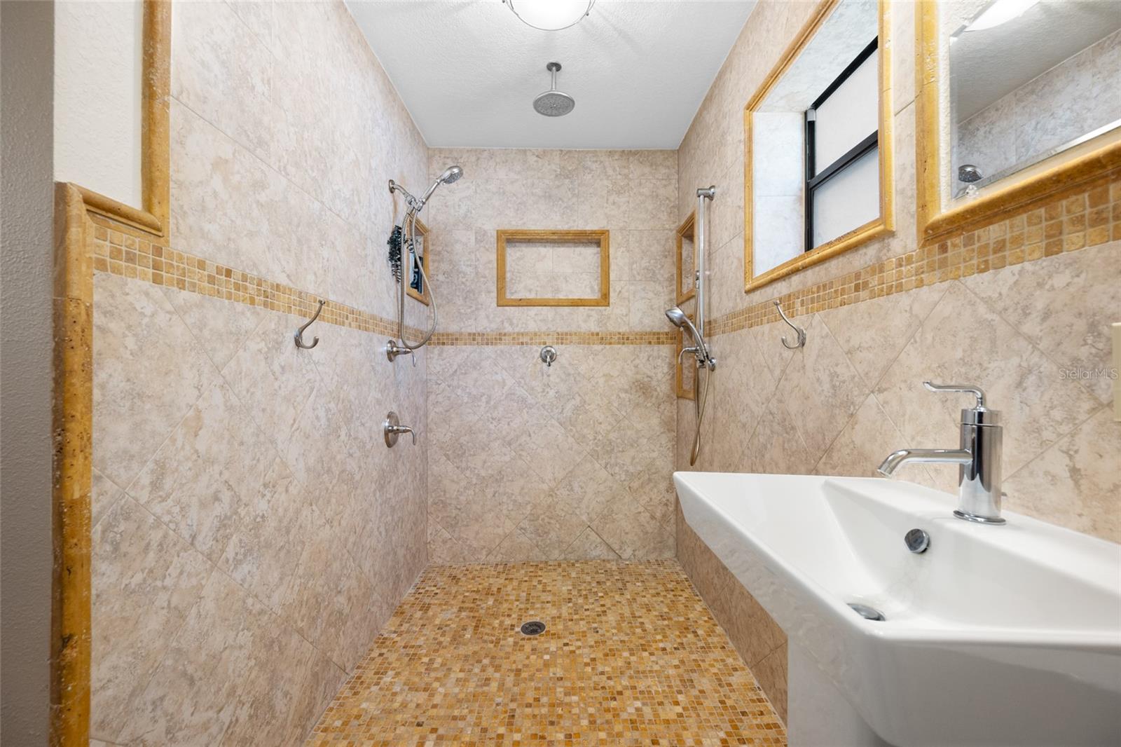 2409 OSPREY AVE — photo 27