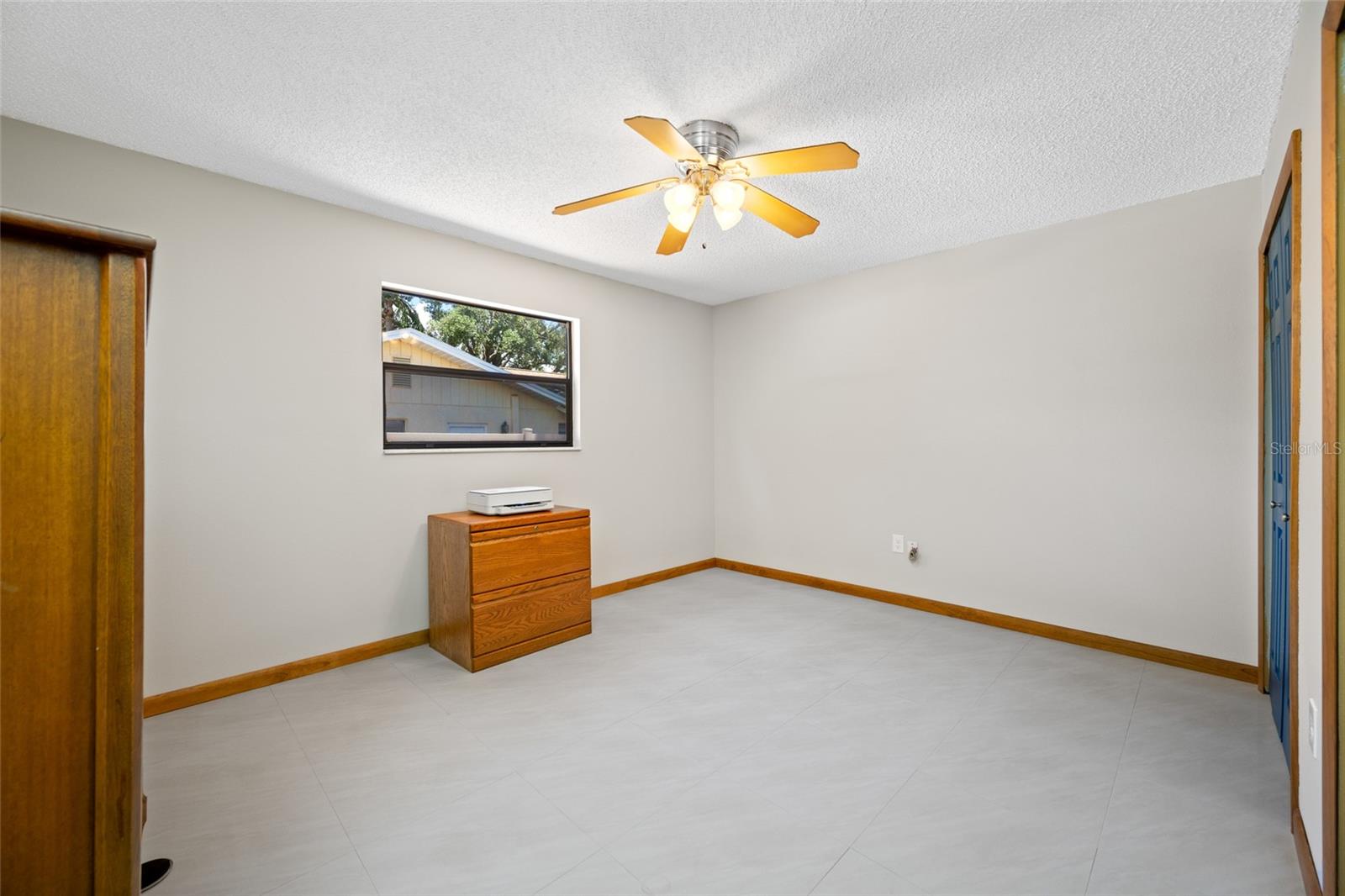 2409 OSPREY AVE — photo 34