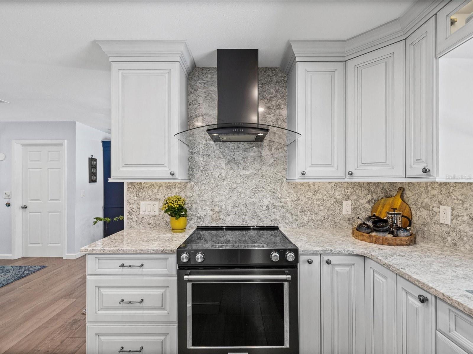 2285 WATROUS DR — photo 22