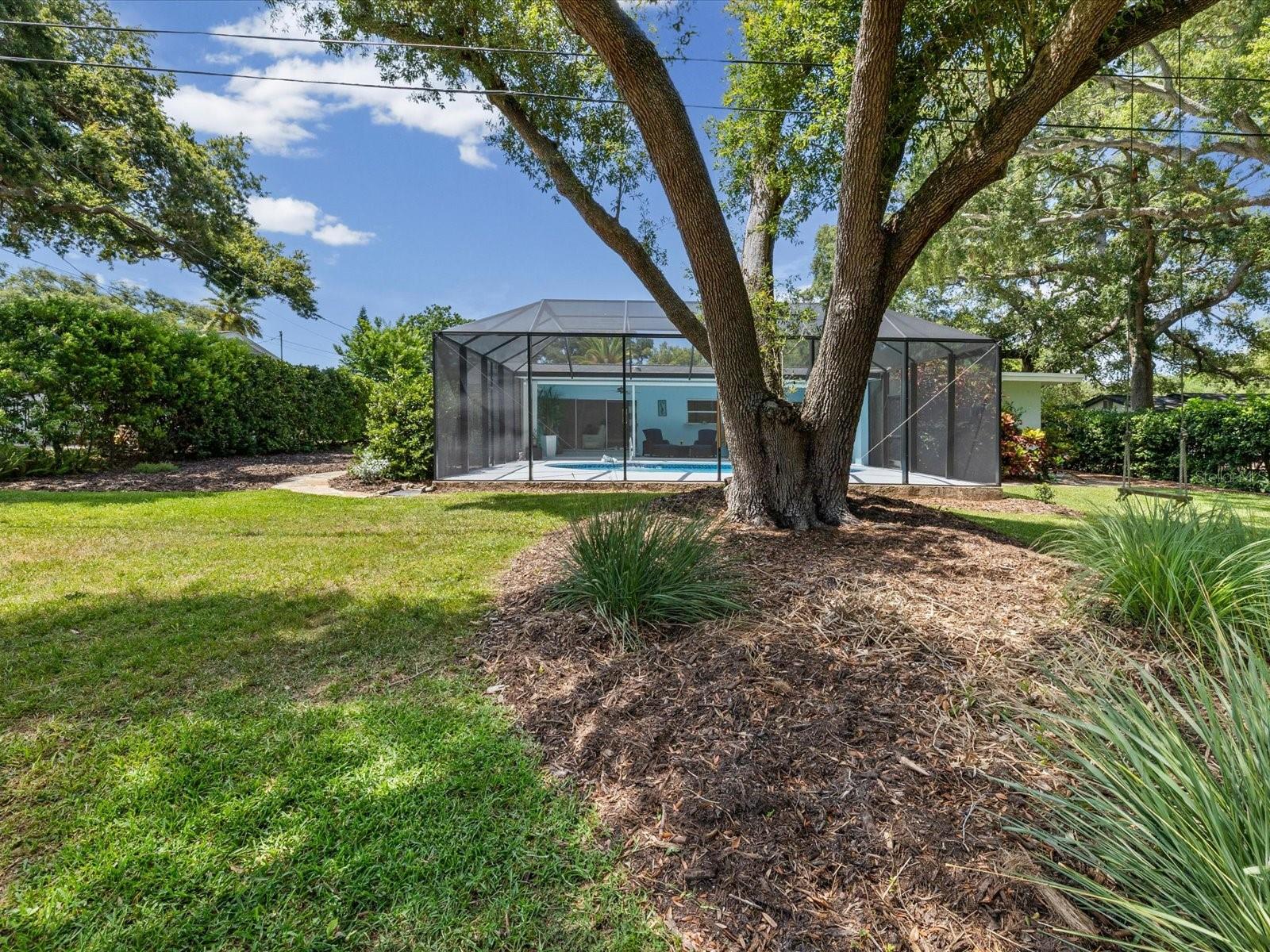 2285 WATROUS DR — photo 46