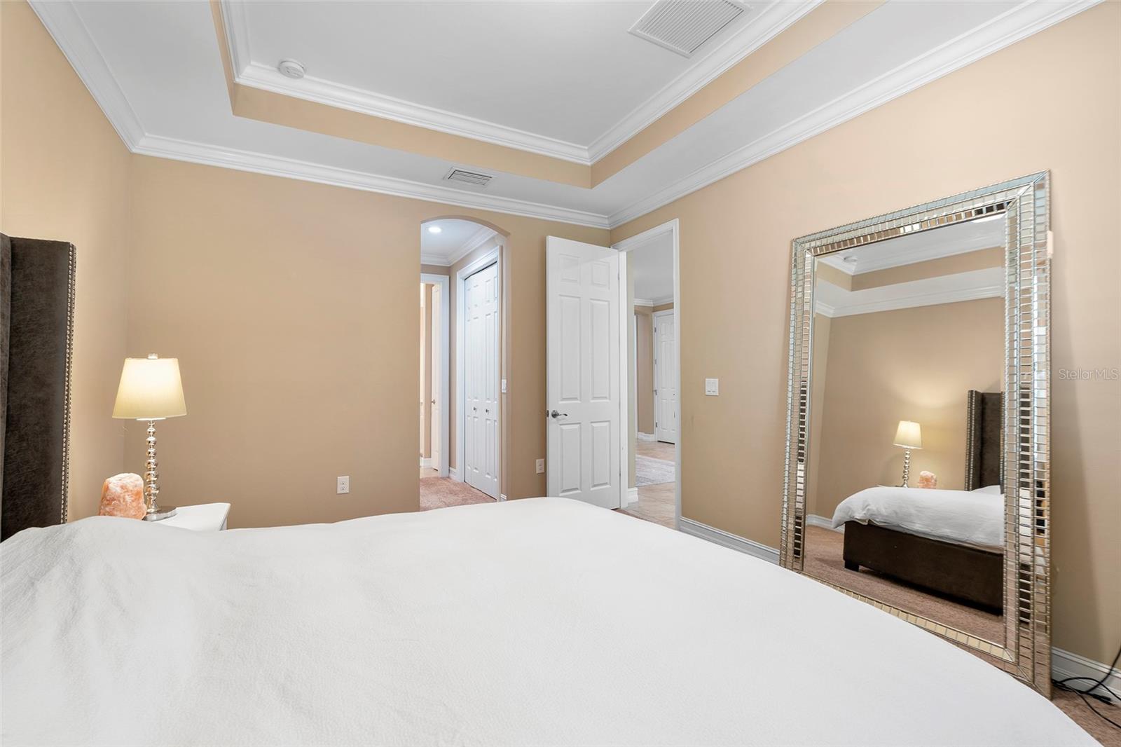 1015 BLUFFWOOD DR — photo 16