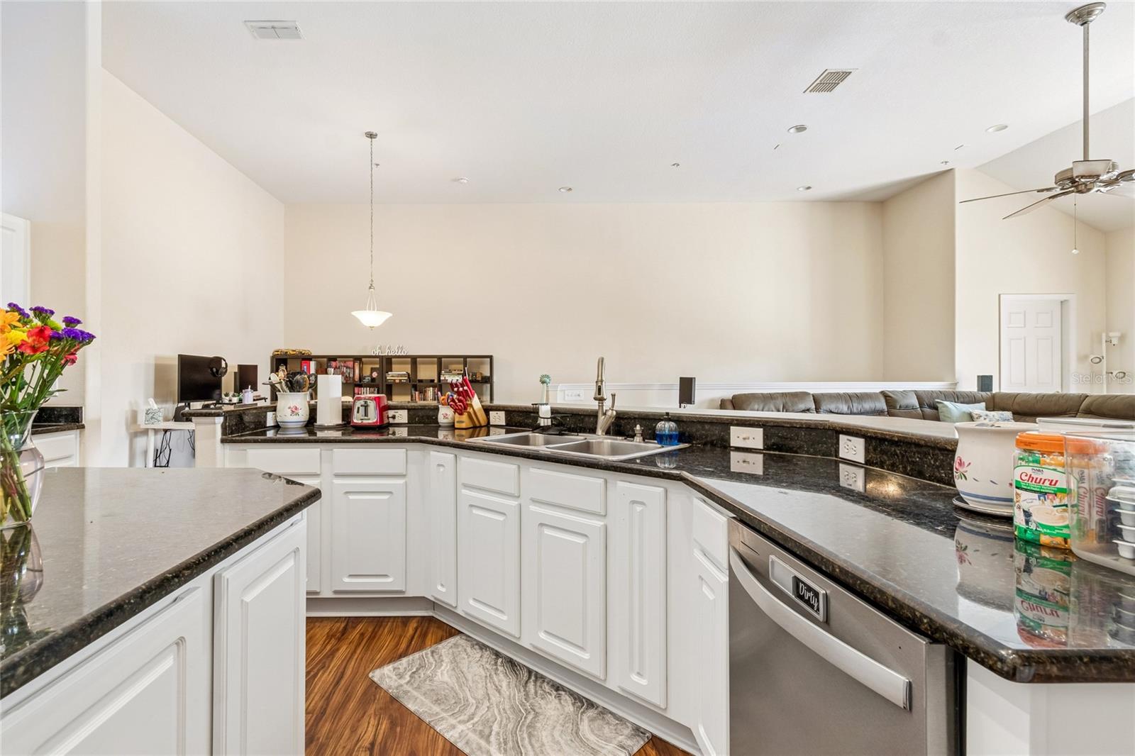 21041 SUNPOINT WAY #201 — photo 24