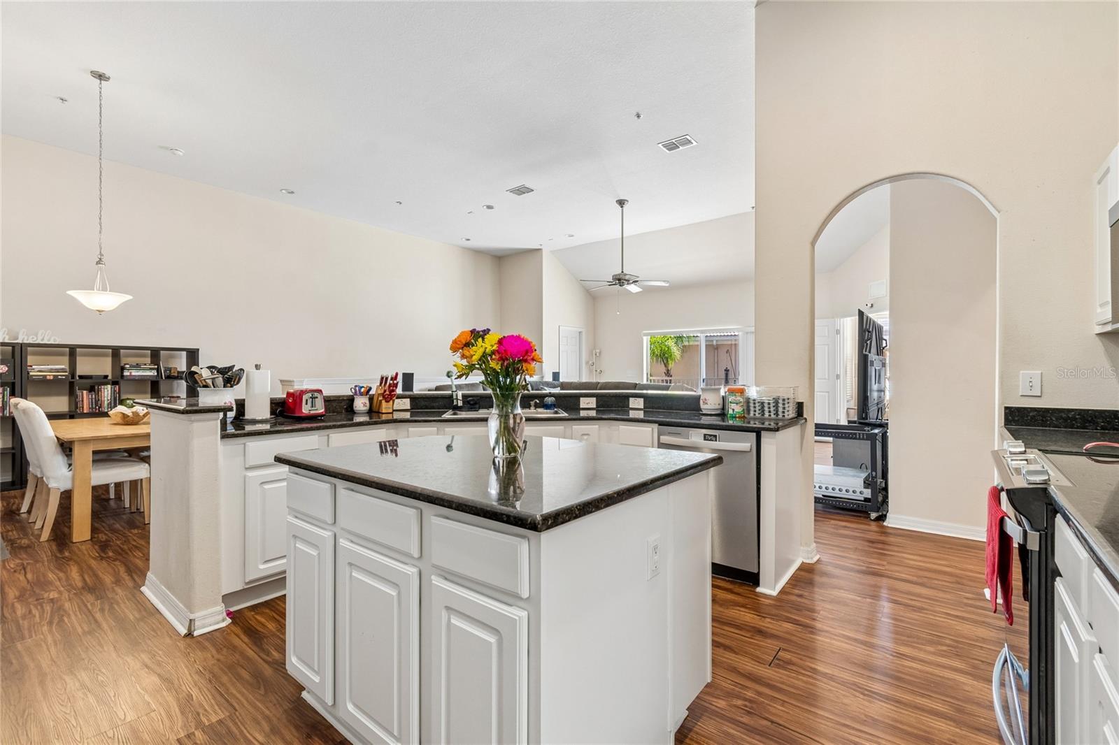 21041 SUNPOINT WAY #201 — photo 20