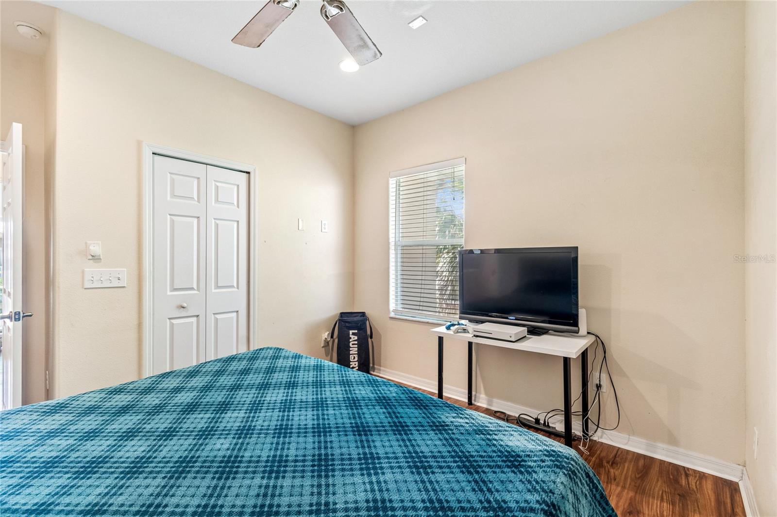 21041 SUNPOINT WAY #201 — photo 40