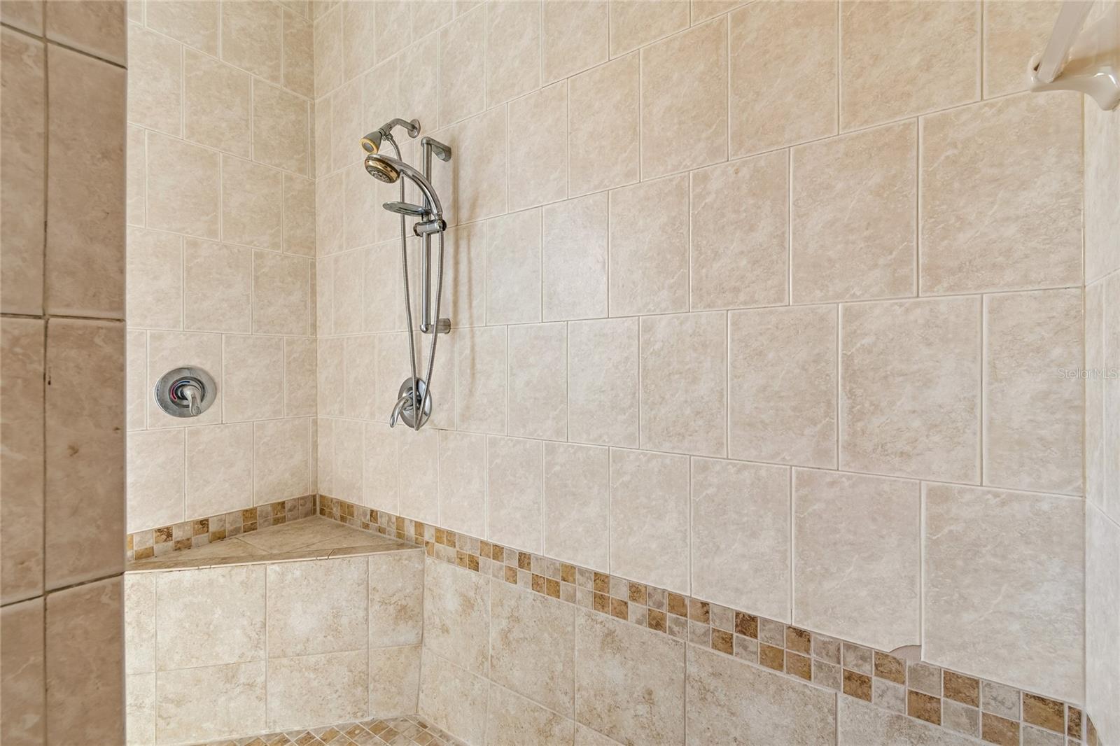 21041 SUNPOINT WAY #201 — photo 35