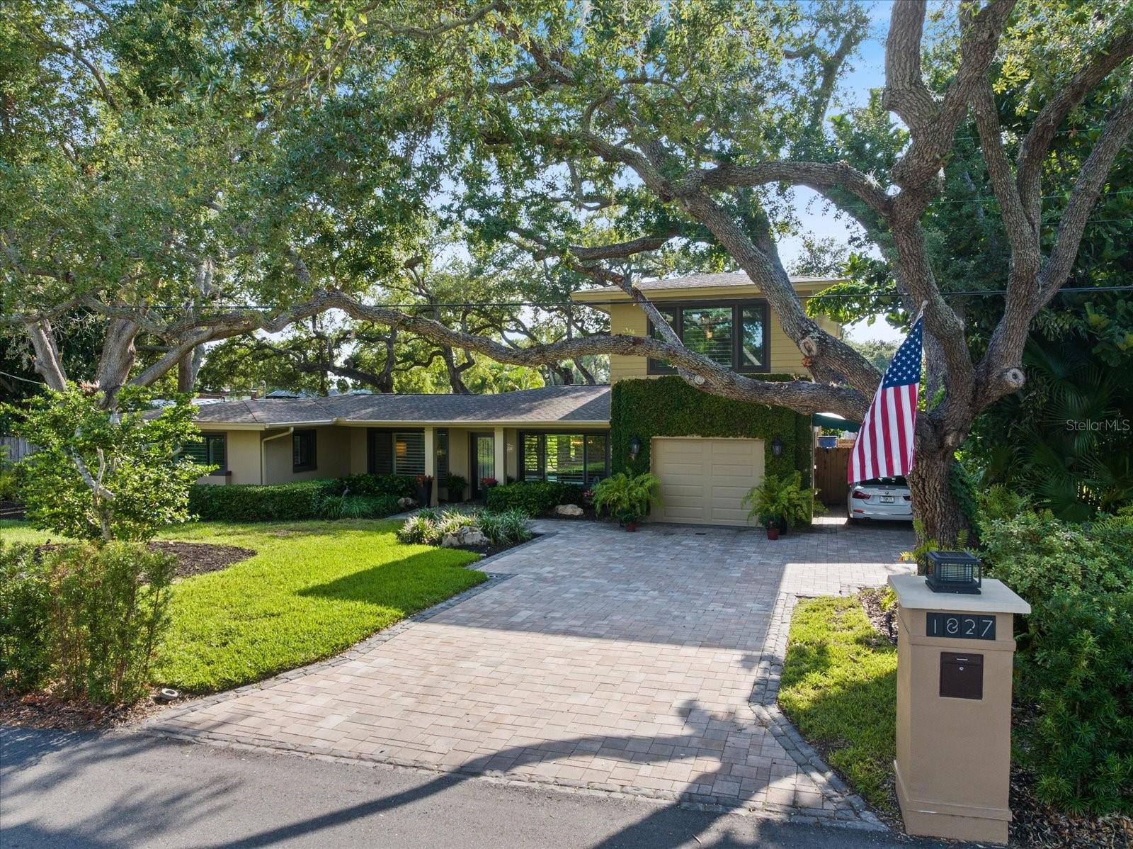 1827 BAYWOOD DR — photo 2