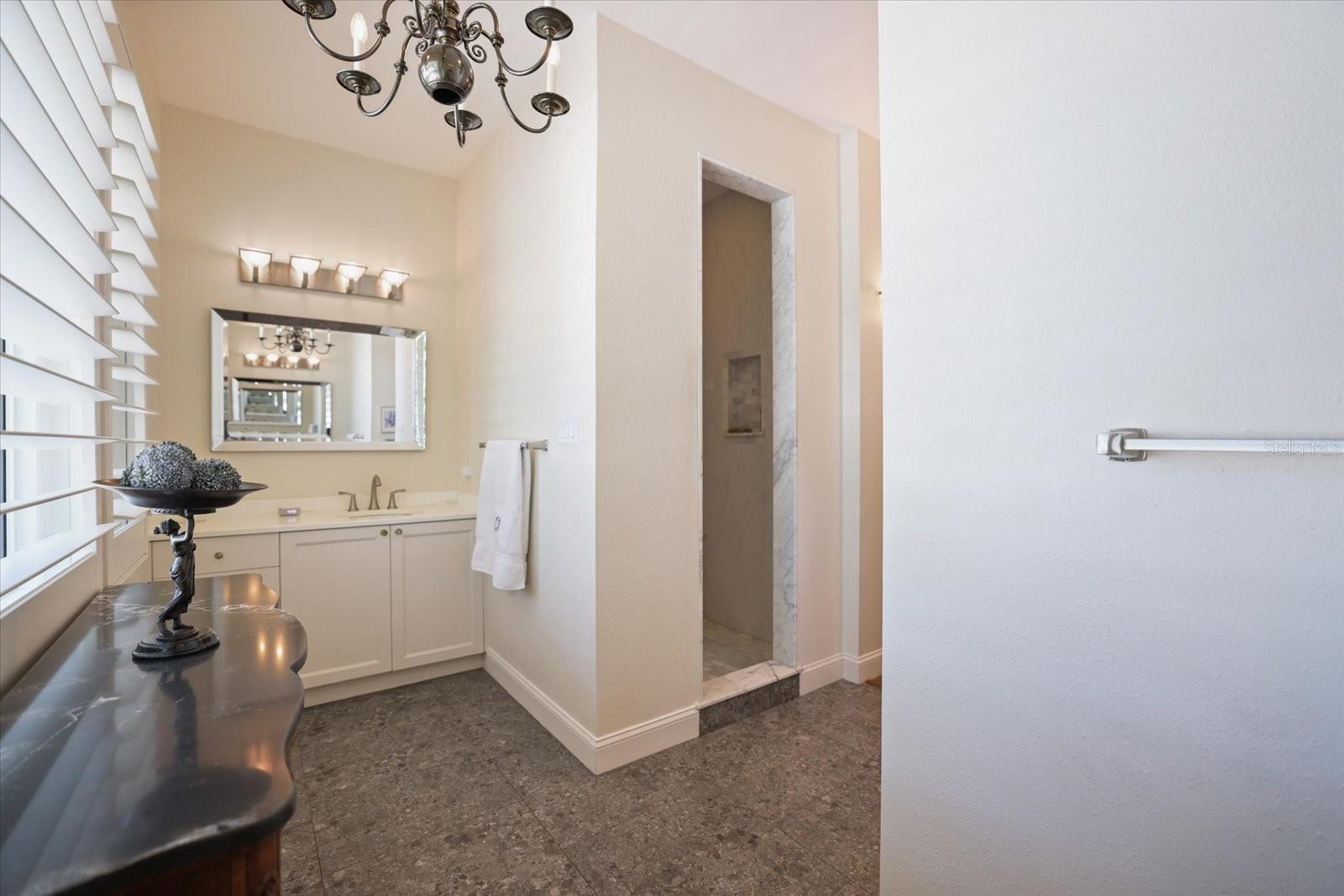 1827 BAYWOOD DR — photo 36