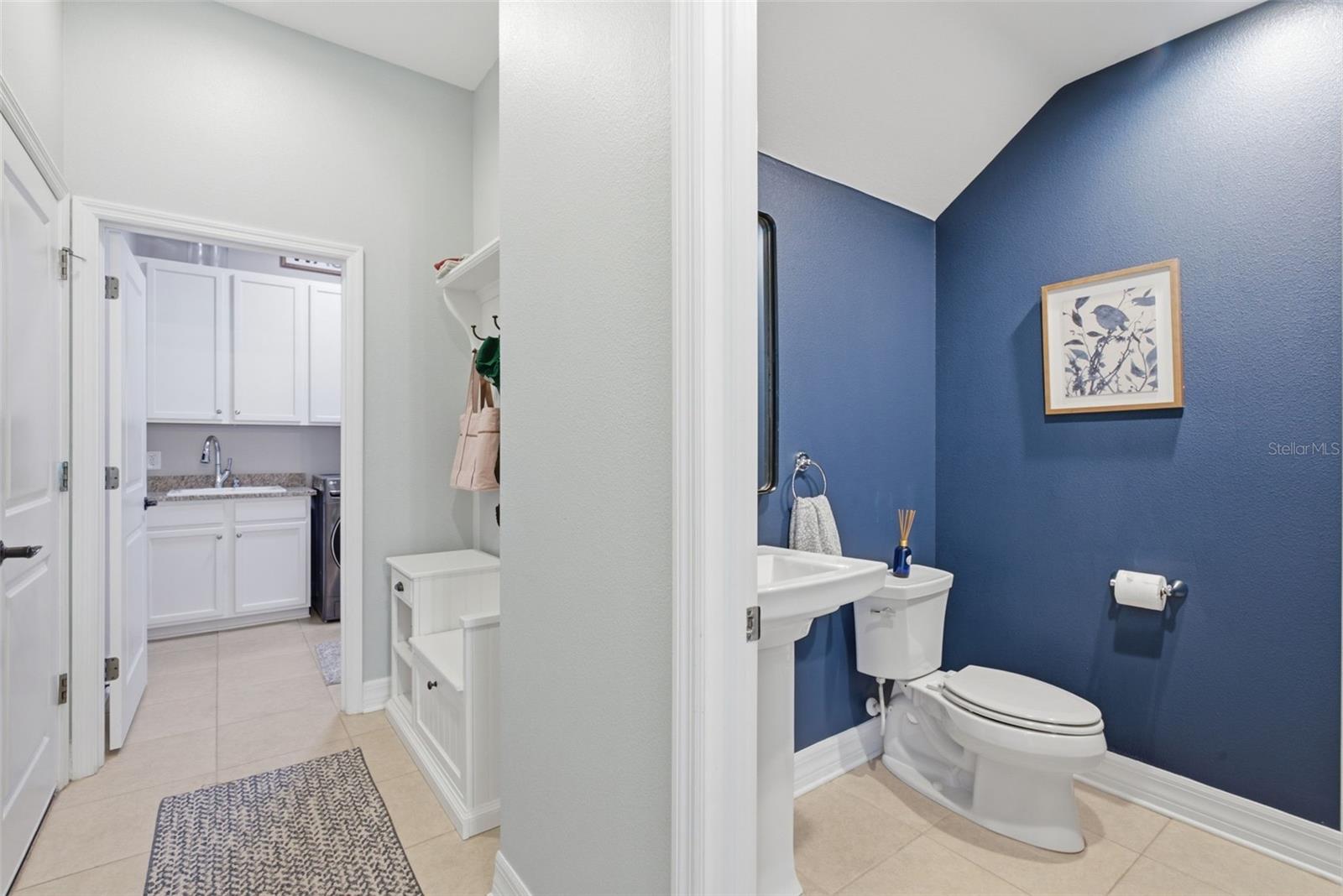 17909 HOWSMOOR PL — photo 57