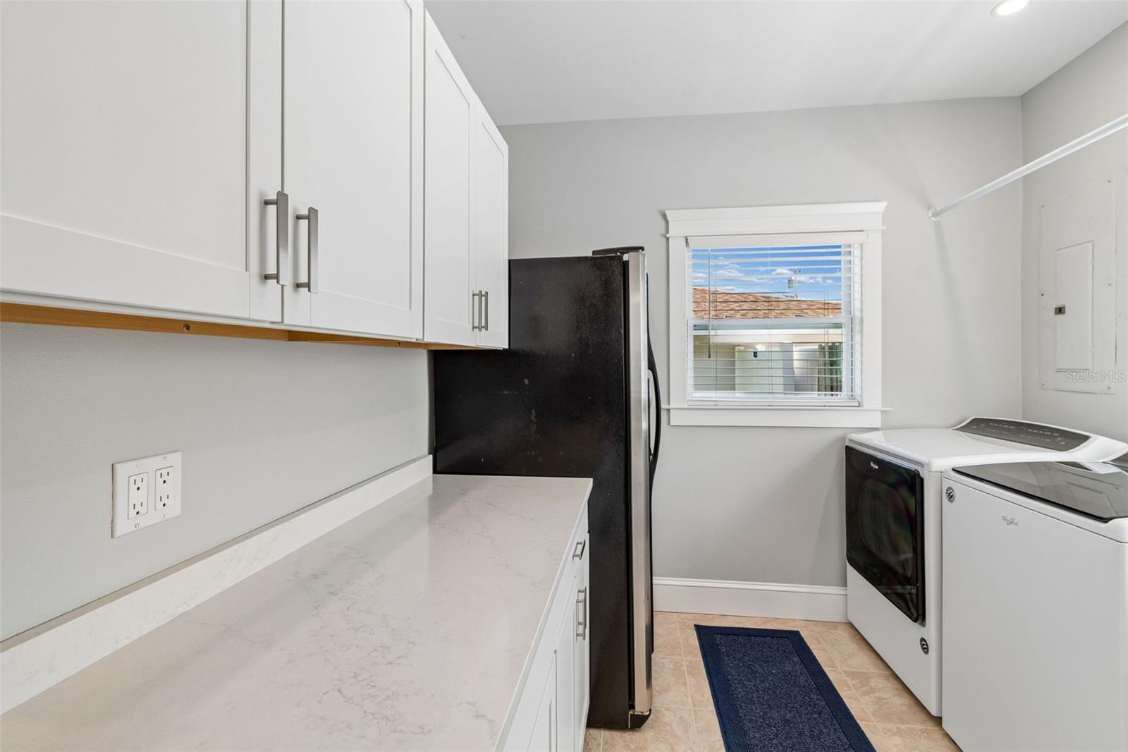 1743 EAGLES NEST DR — photo 44