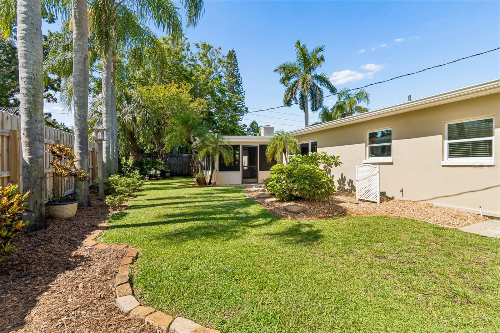 1743 EAGLES NEST DR — photo 60