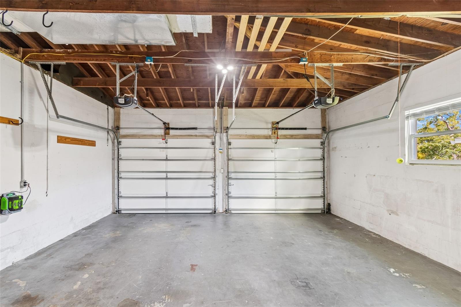1743 EAGLES NEST DR — photo 64